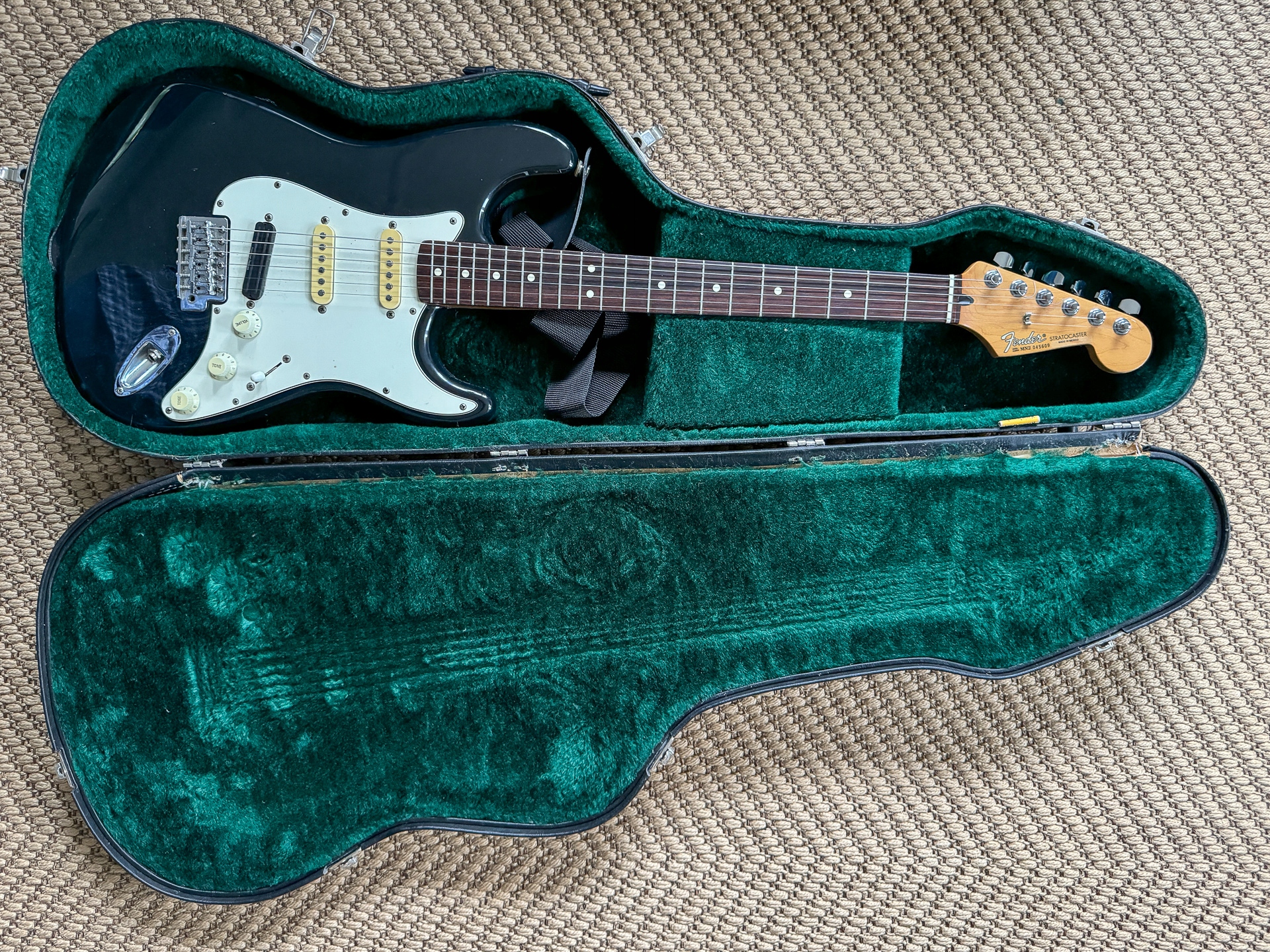fender stratocaster mexico w Oficjalnym Archiwum Allegro