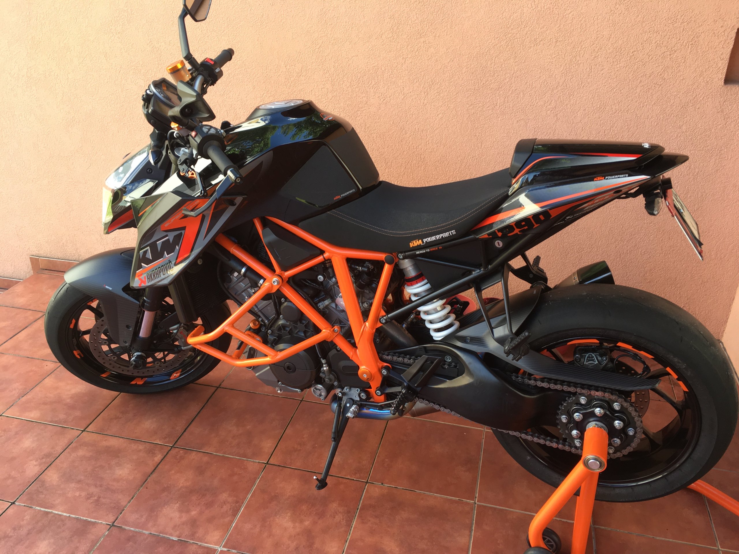 bajaj all bike