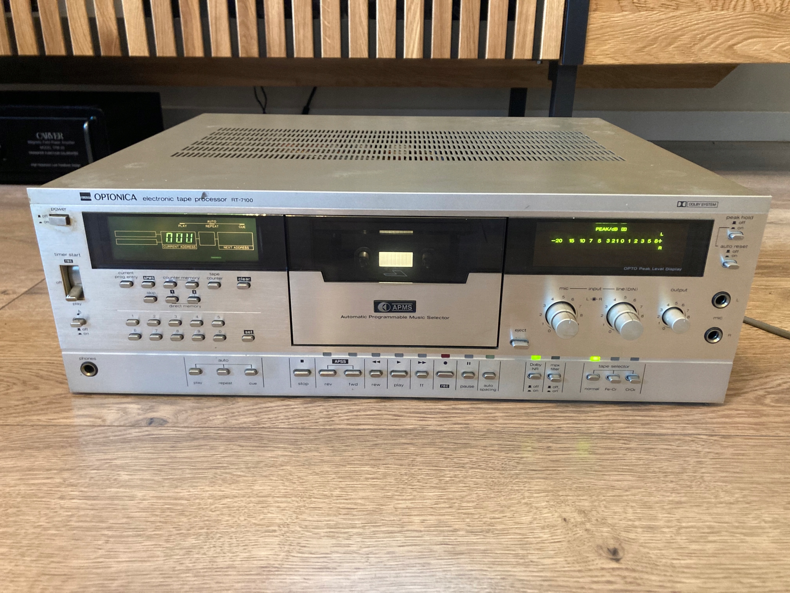 シャープ OPTONICA  RT-1033 シャープ OPTONICA RT-1033 Optonica Stereo Cassette Deck RT