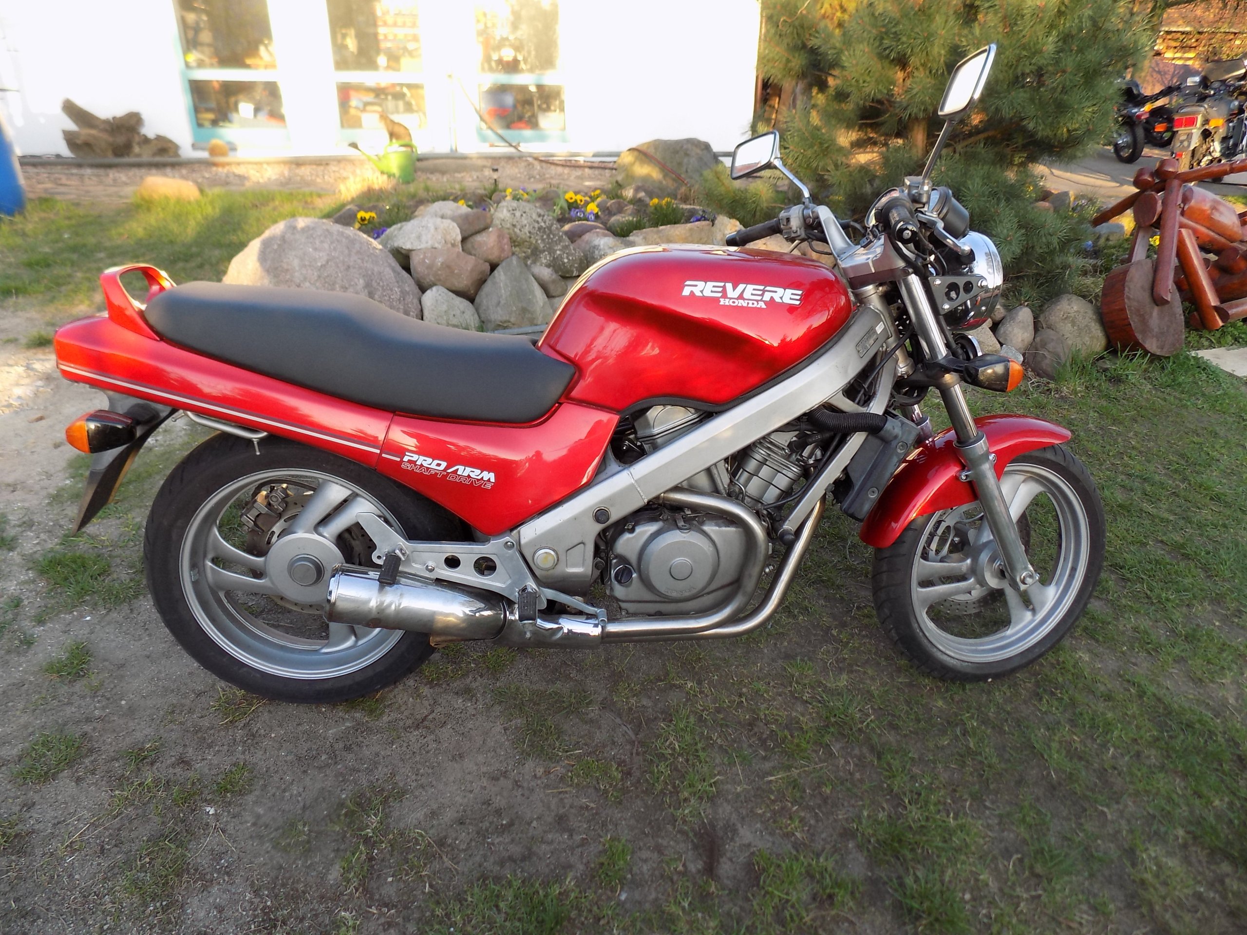 HONDA REVERE 650 NTV 7450475076 oficjalne archiwum allegro