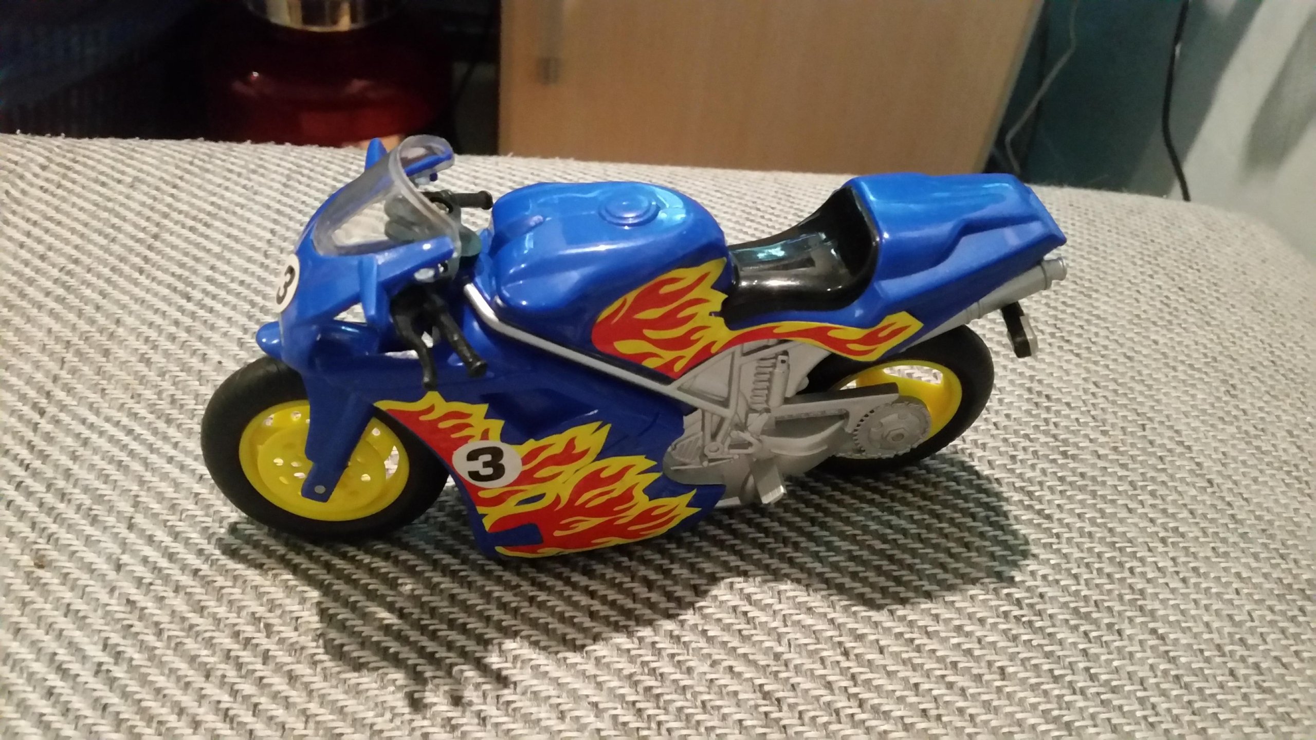 Zabawka Motor ścigaczmotocykl Stan Bdobry Zabawka Motor ścigaczmotocykl Stan Bdobry