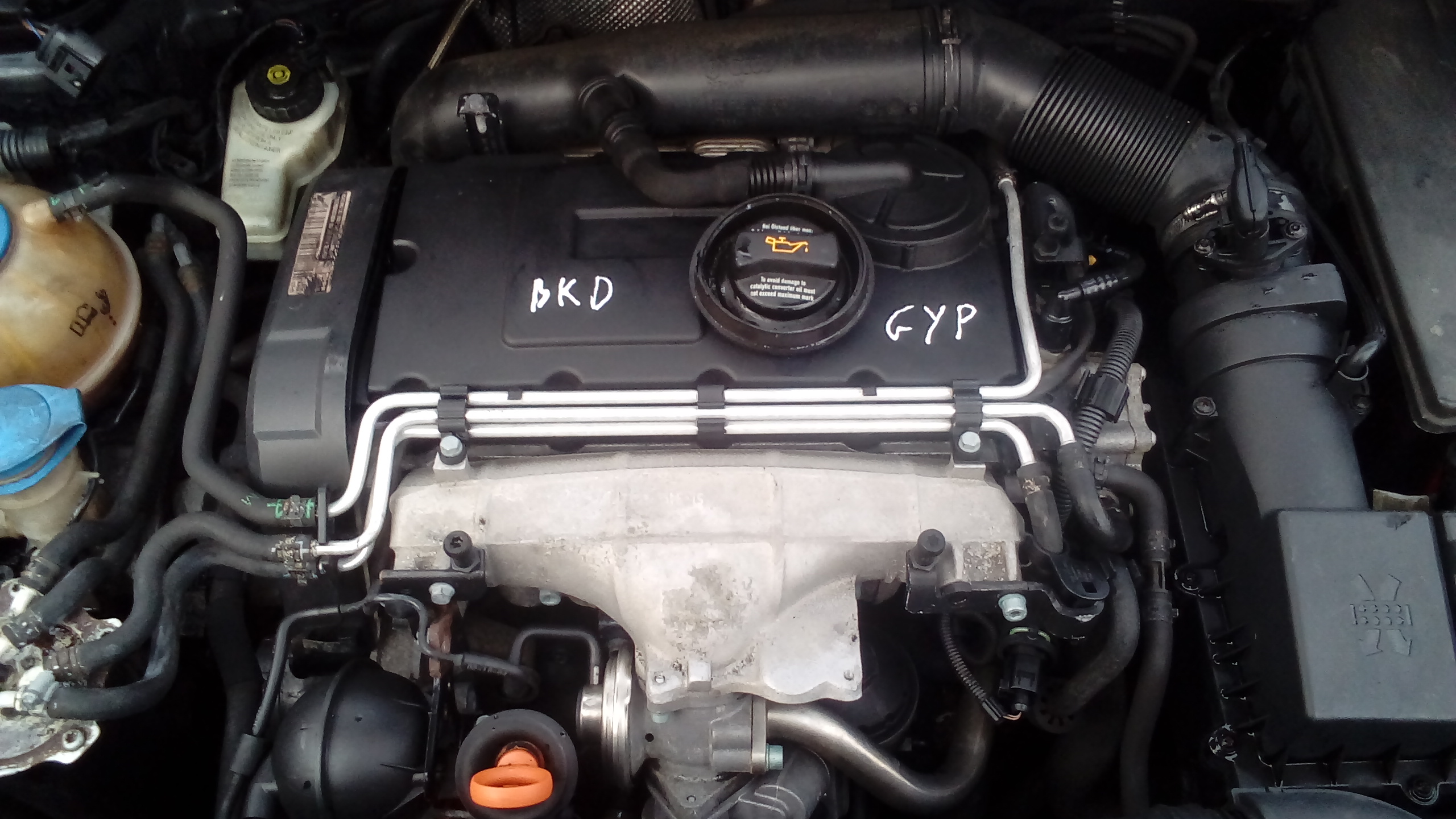 Купить б6 тди. VW Passat b6 2.0 TDI BKP. Passat 2,0tdi BKD двигатель. Пассат б6 двигатель 2.0 БКП. Двигатель BKP 2.0 TDI Volkswagen Passat.