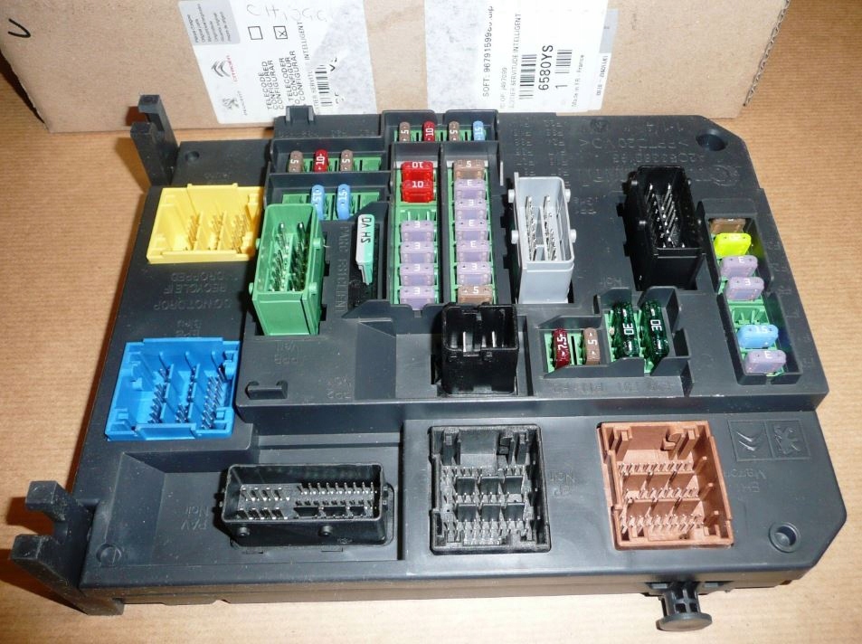 Предохранители ситроен м59. Блок предохранителей citroen berlingo 1. Citroen ds4 предохранители. Предохранители ситроен берлинго м59. Блок предохранителей ситроен берлинго м49.