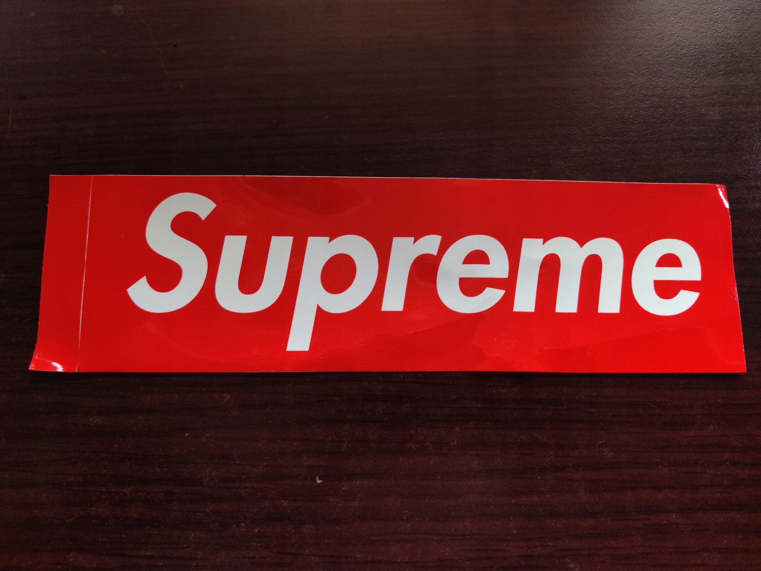 Суприм лого. Supreme лого. Supreme девушки. Футболка купер суприм. Суприм мм2.