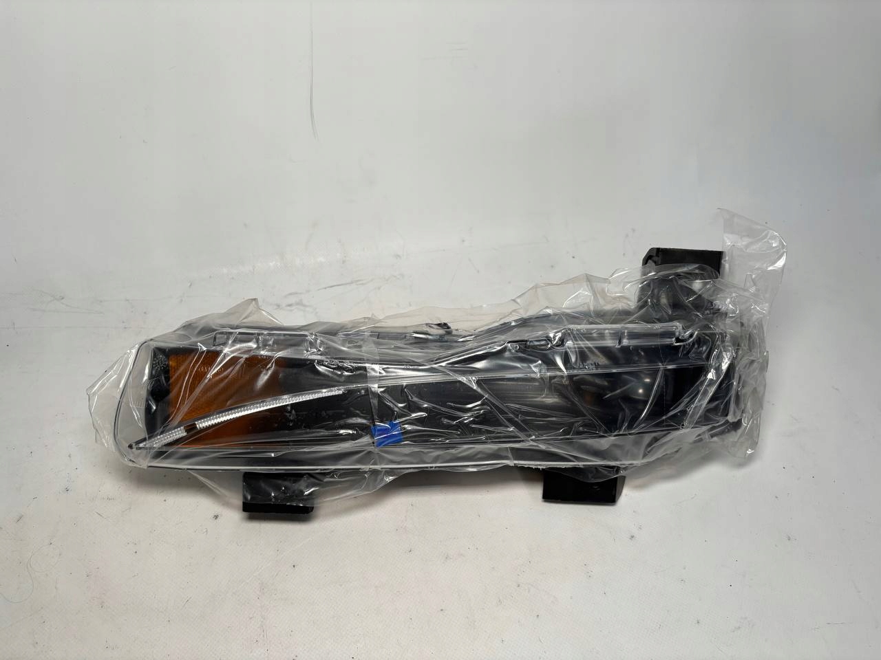 галоген левая tesla MODEL S 21+ 1563710-00-C