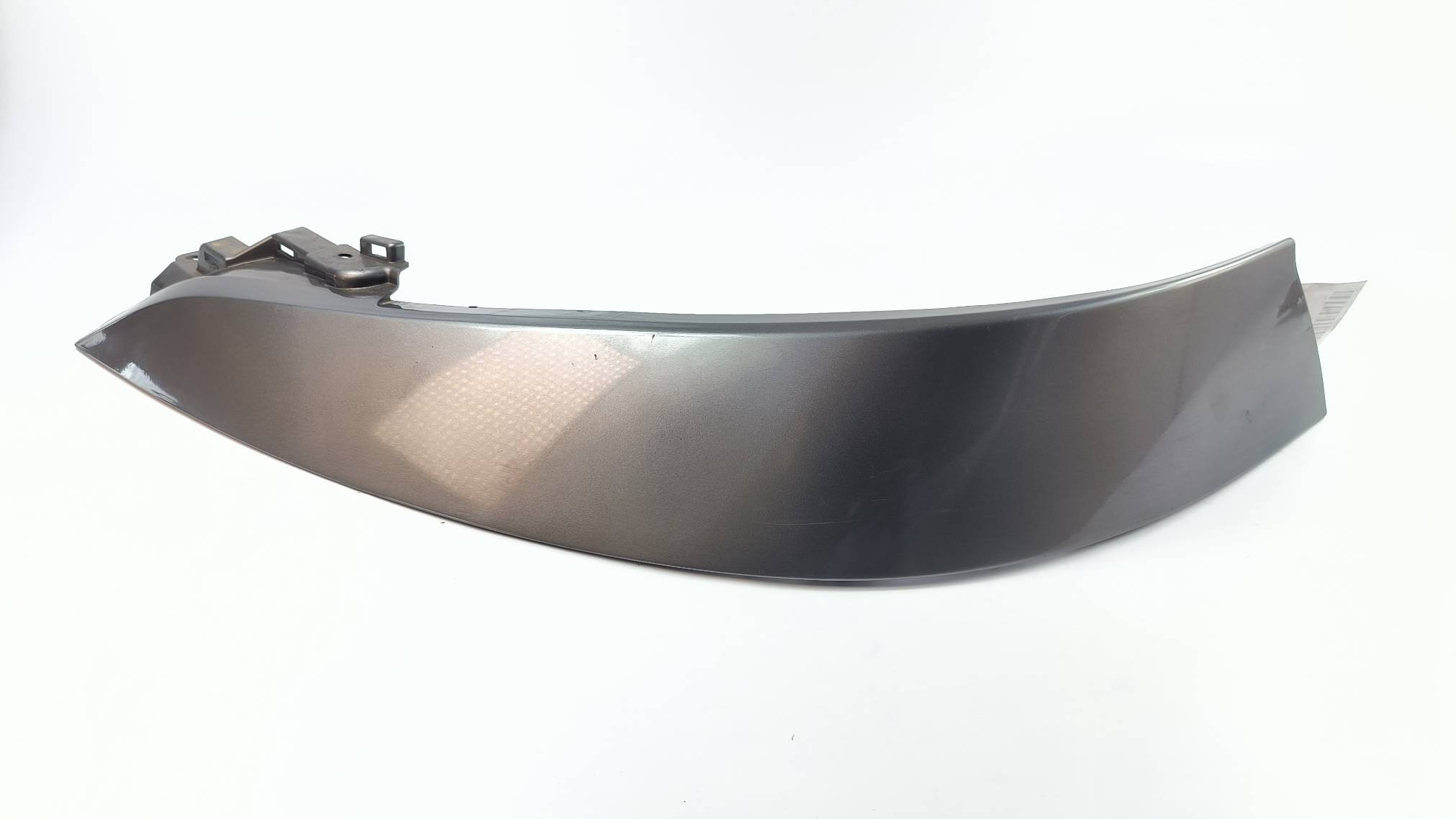 cover moulding below LAMPE left NISSAN NV 200