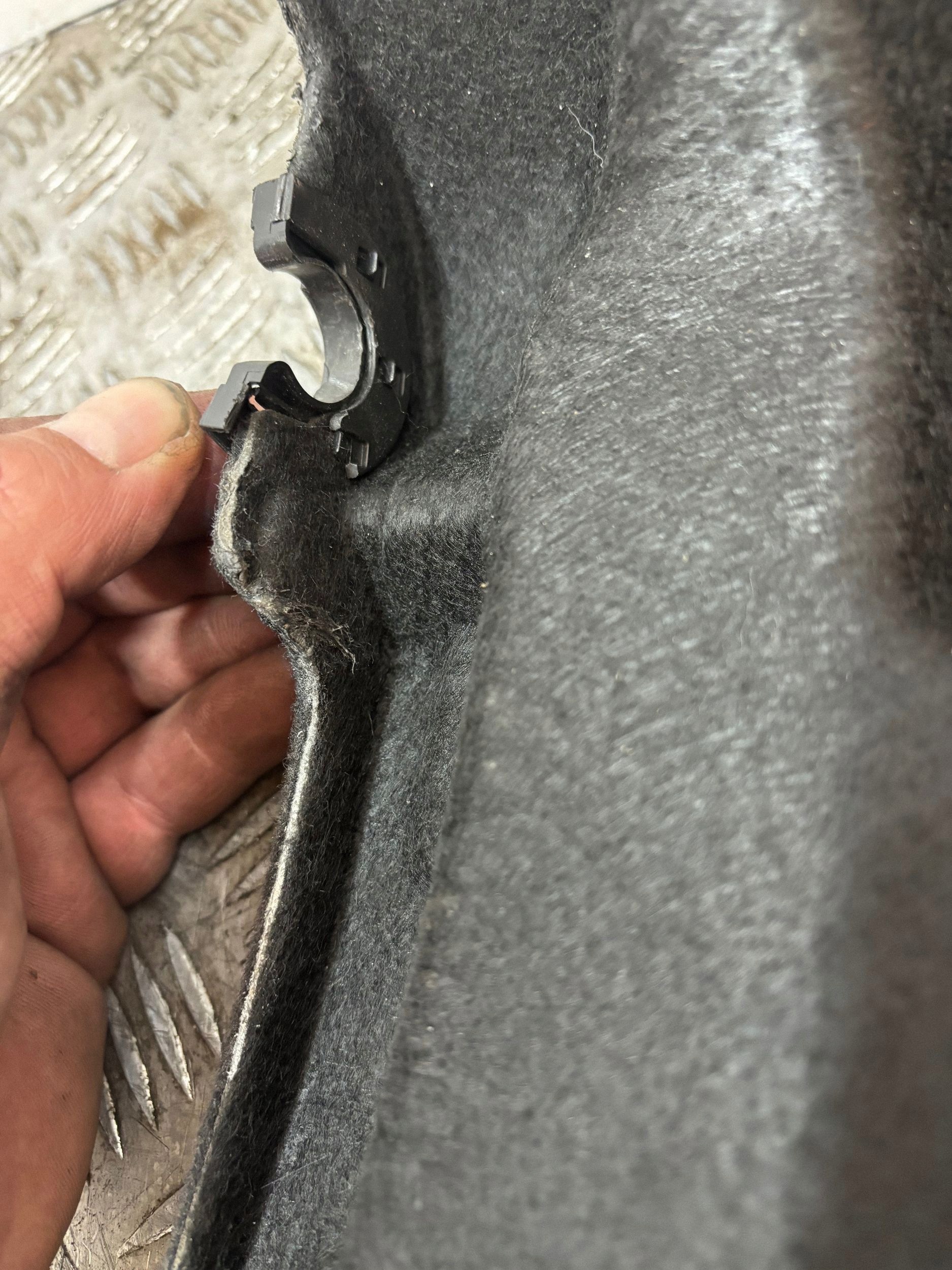 plato rear boot SEAT IBIZA 6J 5D 09- 6J4867769B