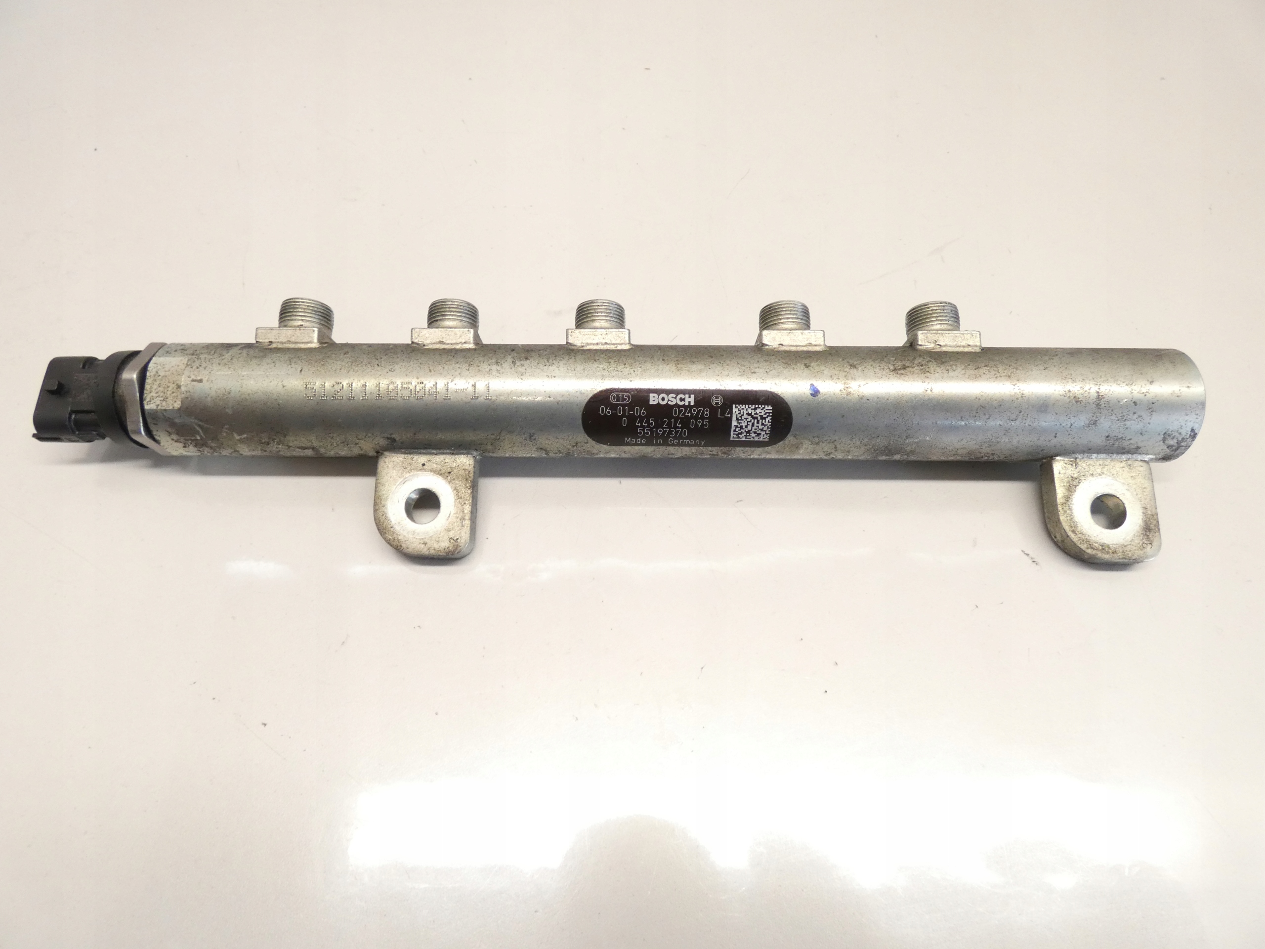 injection ramp sensor FIAT STILO 1.9 JTD CDTI 120KM 01-06 55197370