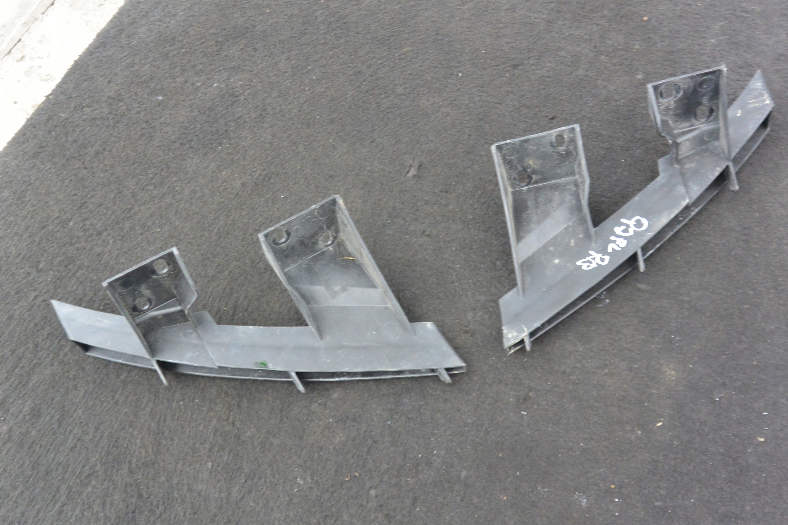 4L0807333A - Передний левый и правый бампер Audi Q7 4L LIFT