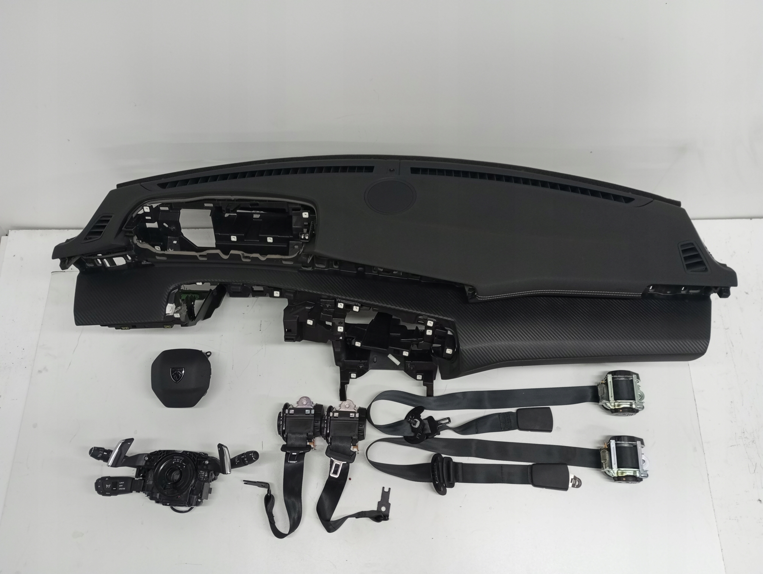console dashboard PEUGEOT 508 II LIFT CARBON