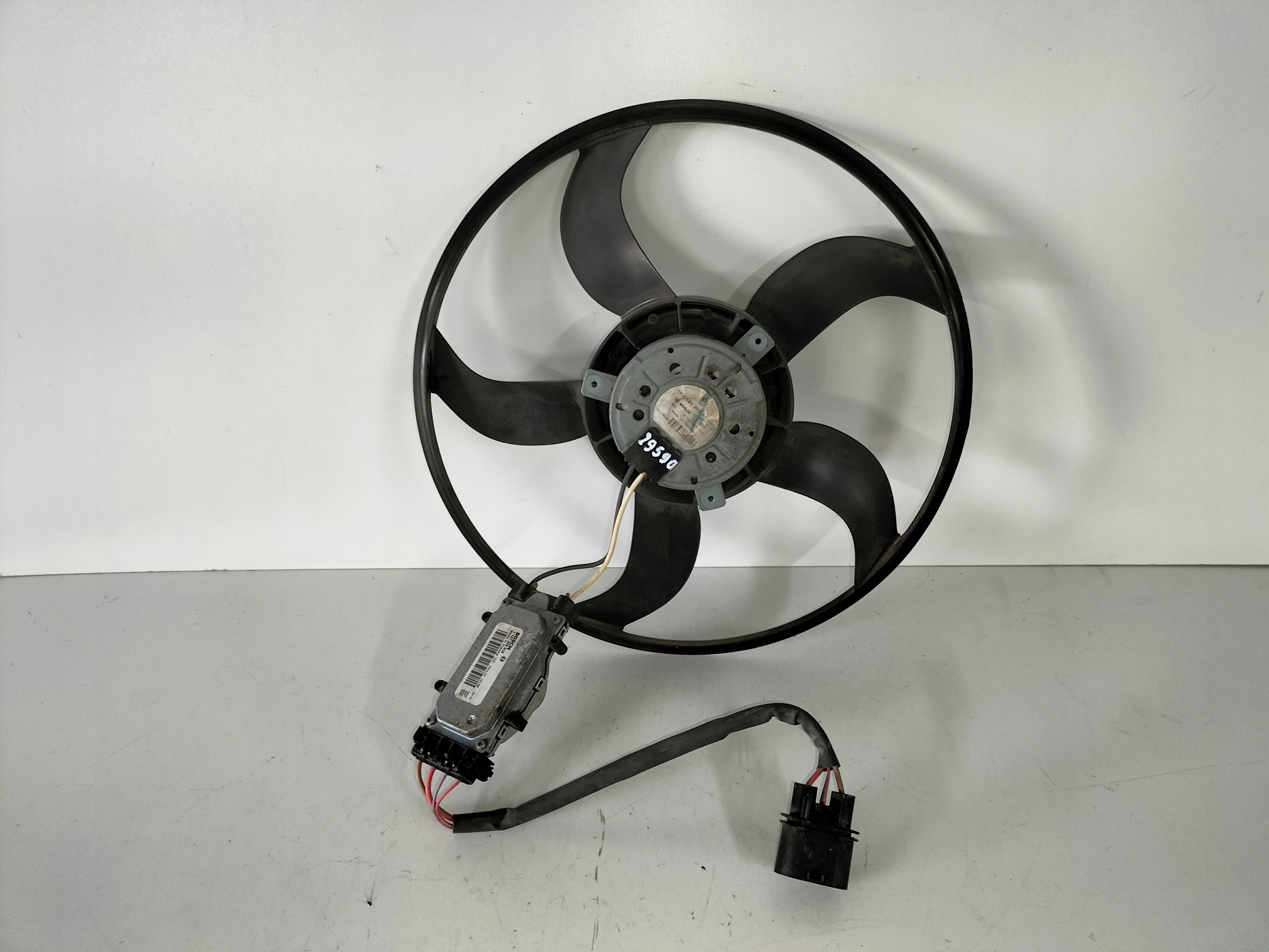 ventilátor chladiče VW GOLF VI 08- CADDY III