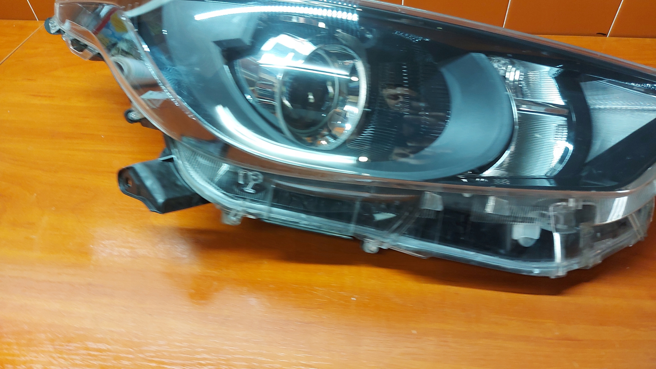 REFLEKTOR light right right front TOYOTA YARIS IV 20