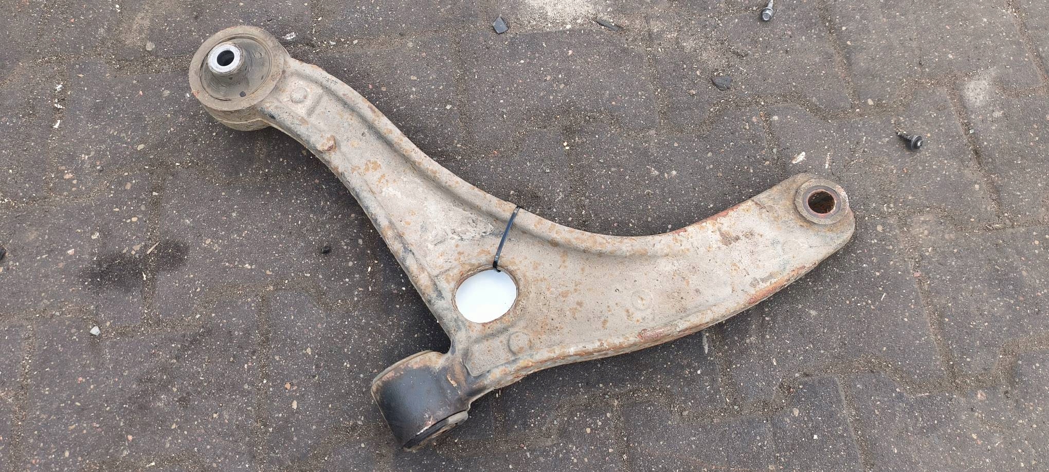 arm front left OPEL MOVANO II