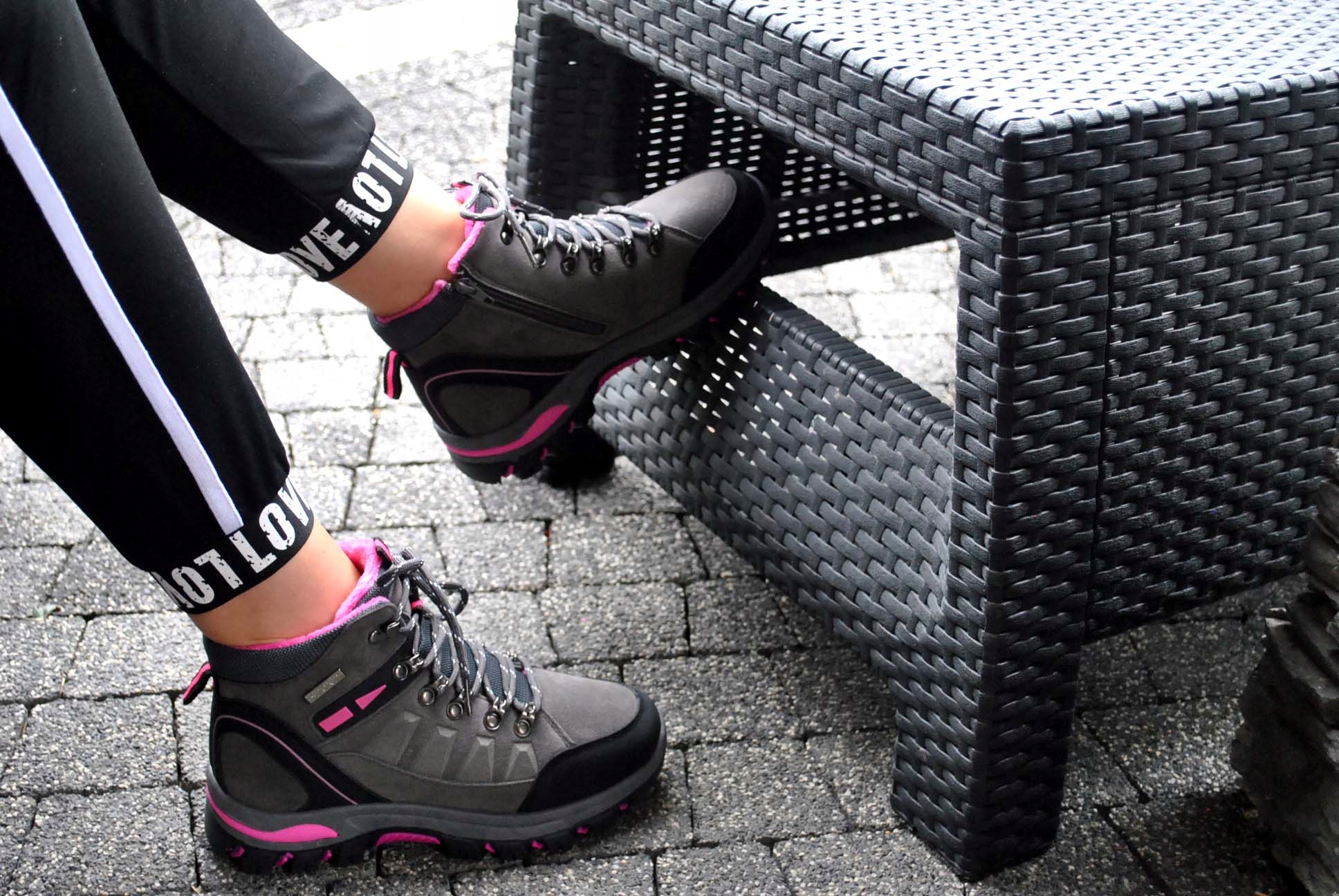 BUTY ZIMOWE OCIEPLANE TREKINGOWE GÓRSKIE TRAPERY ŚNIEGOWCE SPORT Zapięcie sznurowane wsuwane