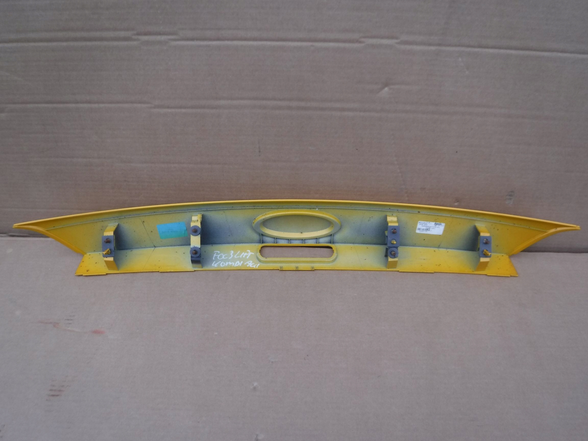 BLENDA KLAPY FORD FOCUS MK3 KOMBI Part number f1f1