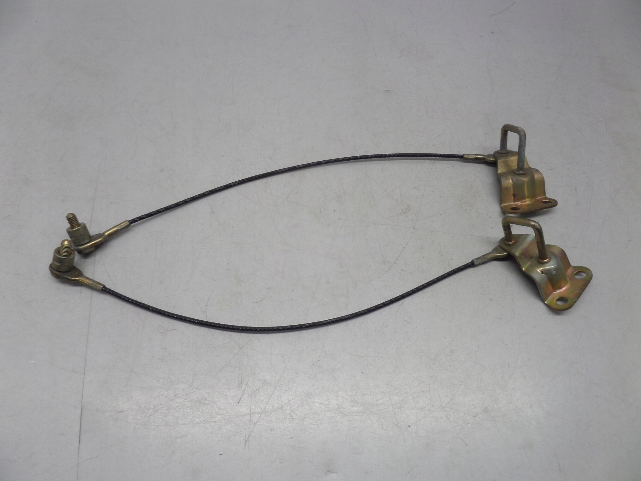 RYGIEL OGRANICZNIK KLAPY SMART FORTWO 450 I 2SZT. KOMPLET