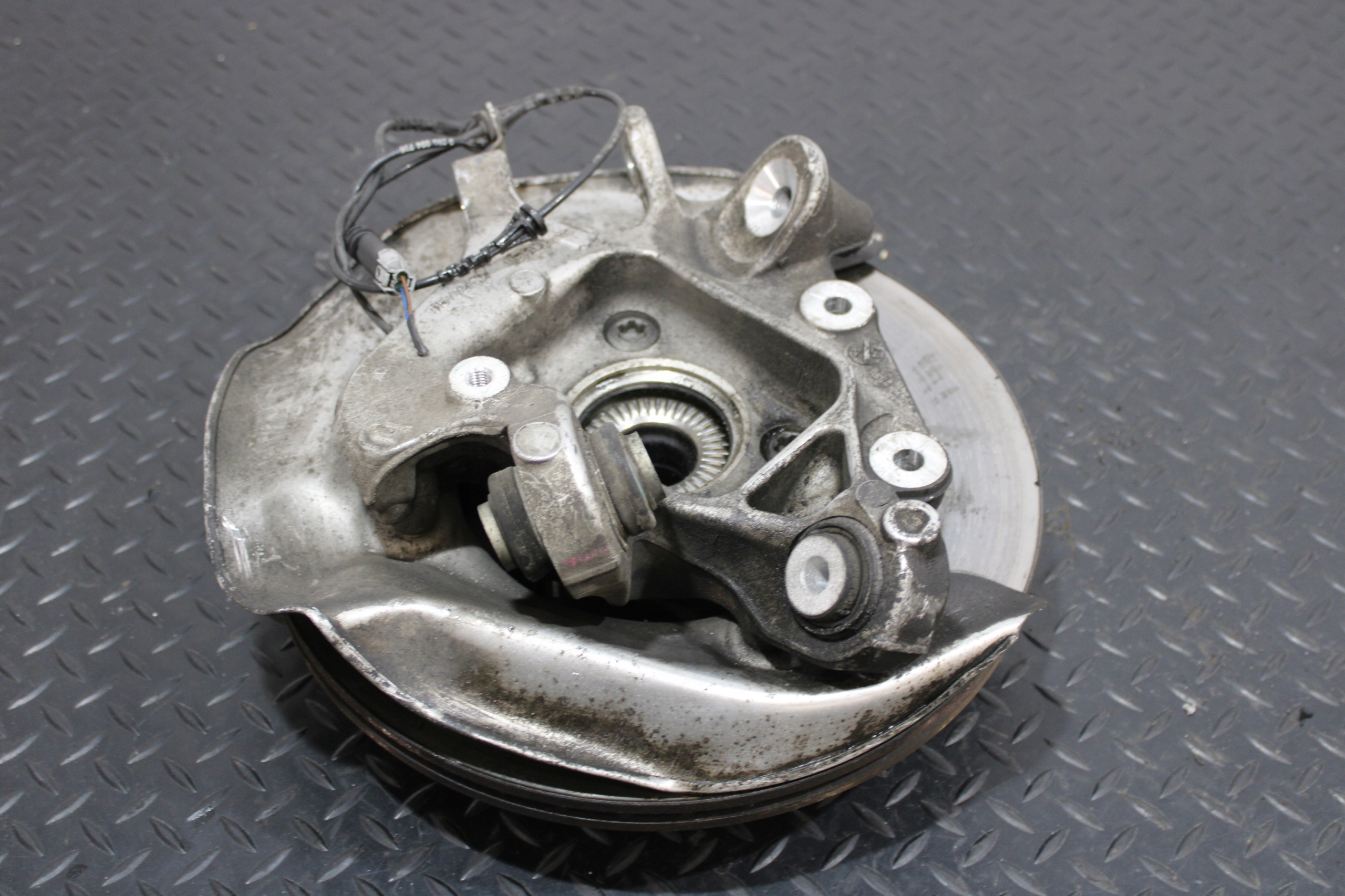 swing left rear part BMW X3 G01
