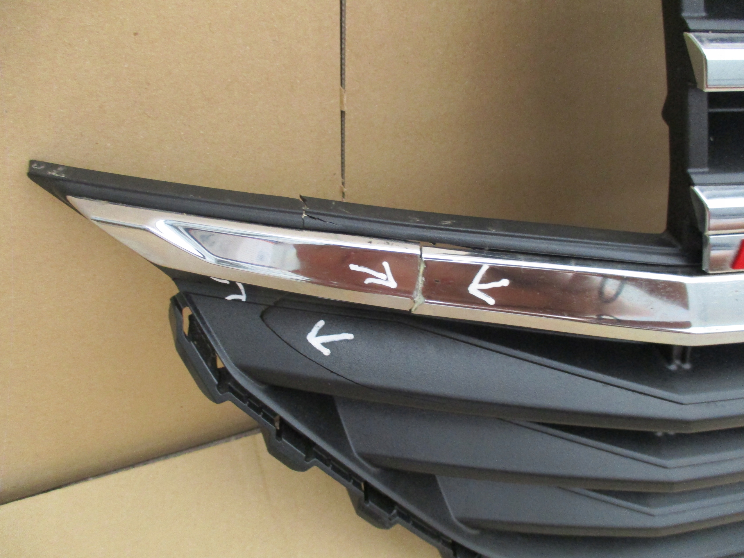 Grill VW TRANSPORTER T6 Lift 7LA 7LA8536513
