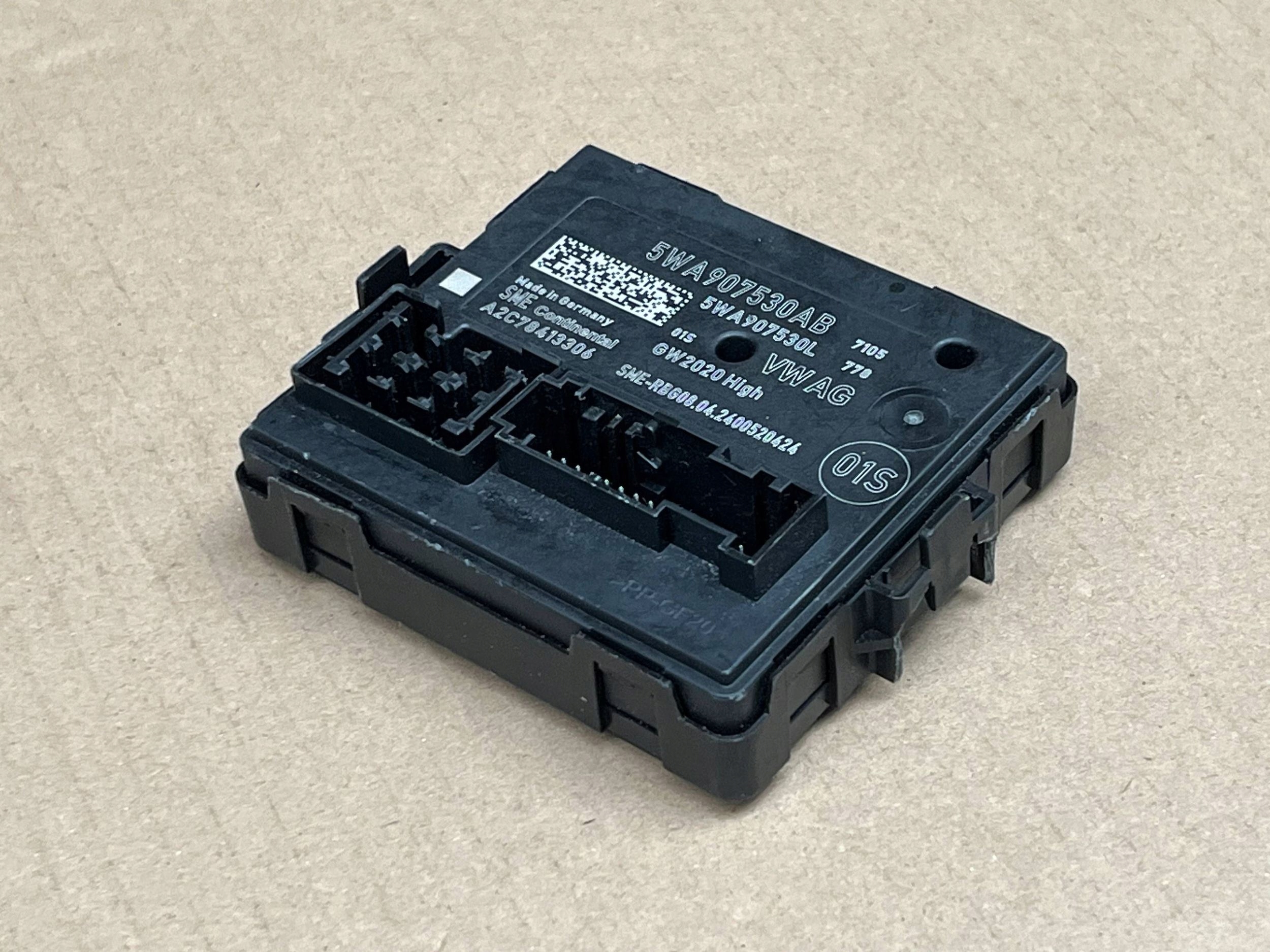module control unit GATEWAY VW GOLF VIII 8 5H 5WA907530AB !J