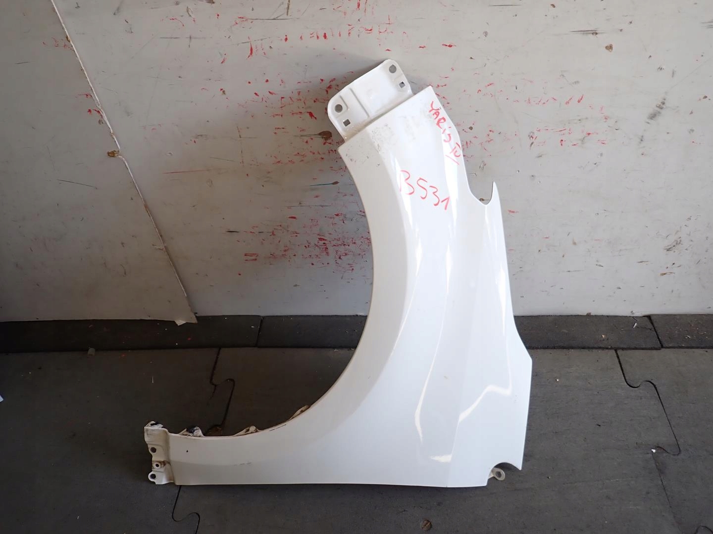 fender front front left TOYOTA YARIS IV 2020