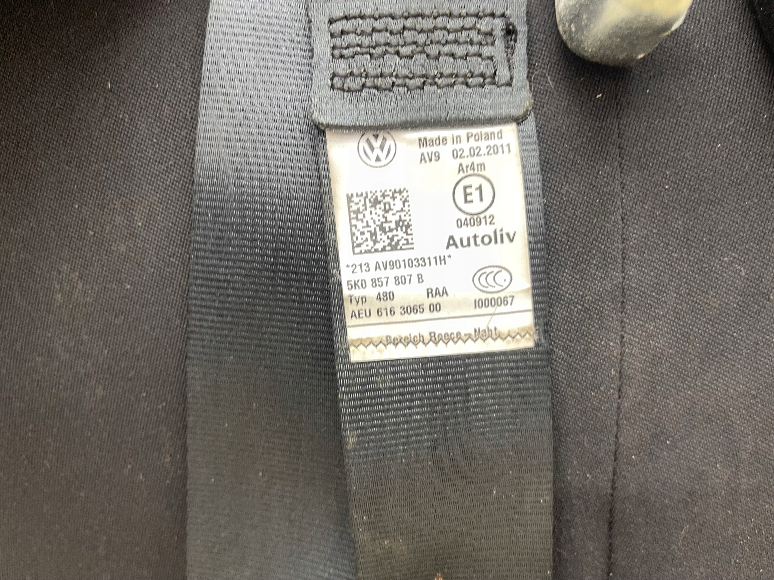 OPARCIE KANAPY rear part part right VW GOLF VI HB 5K0857807B