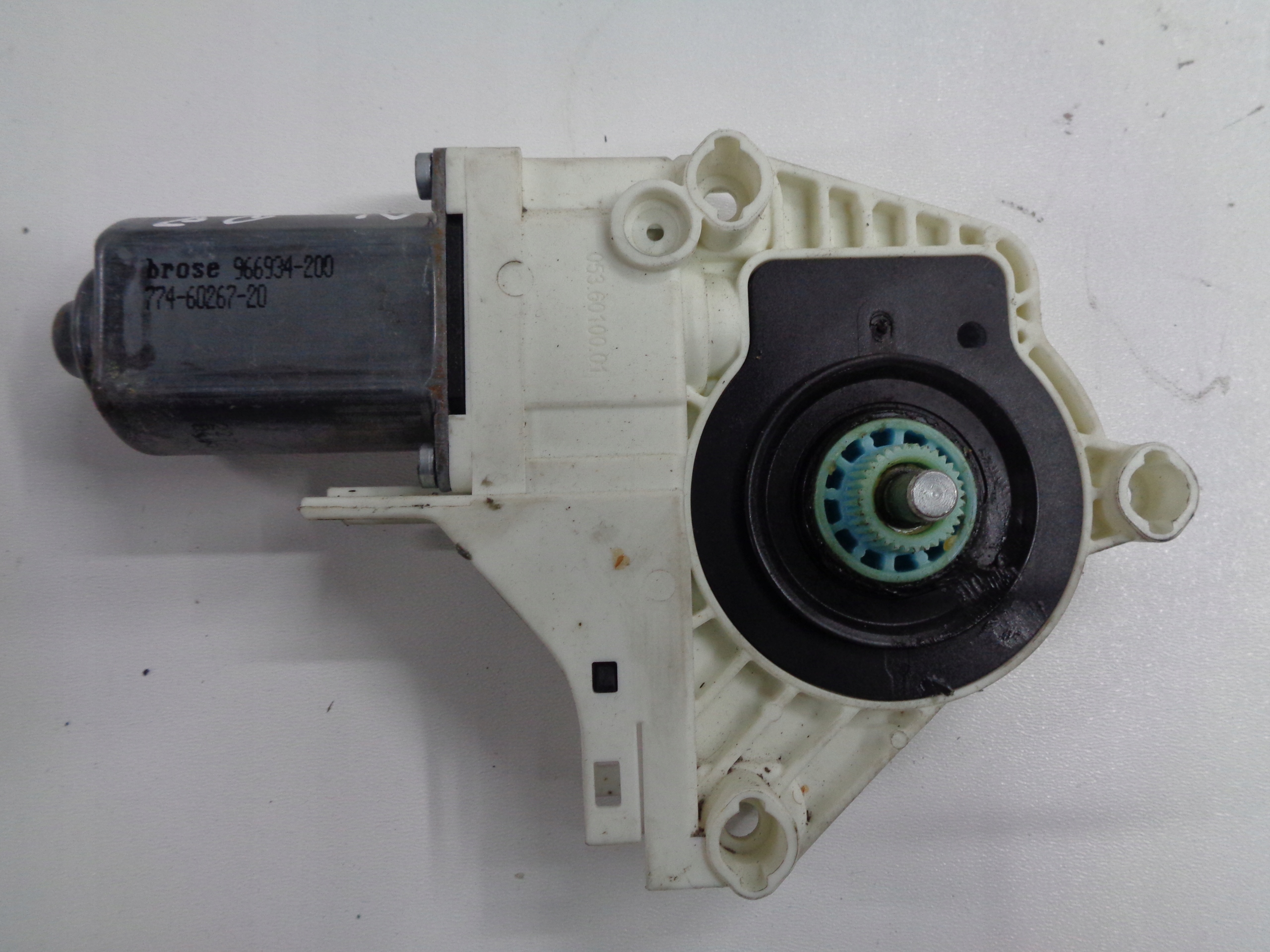 AUDI A4 B8 A5 SUPERB mini motor windows right