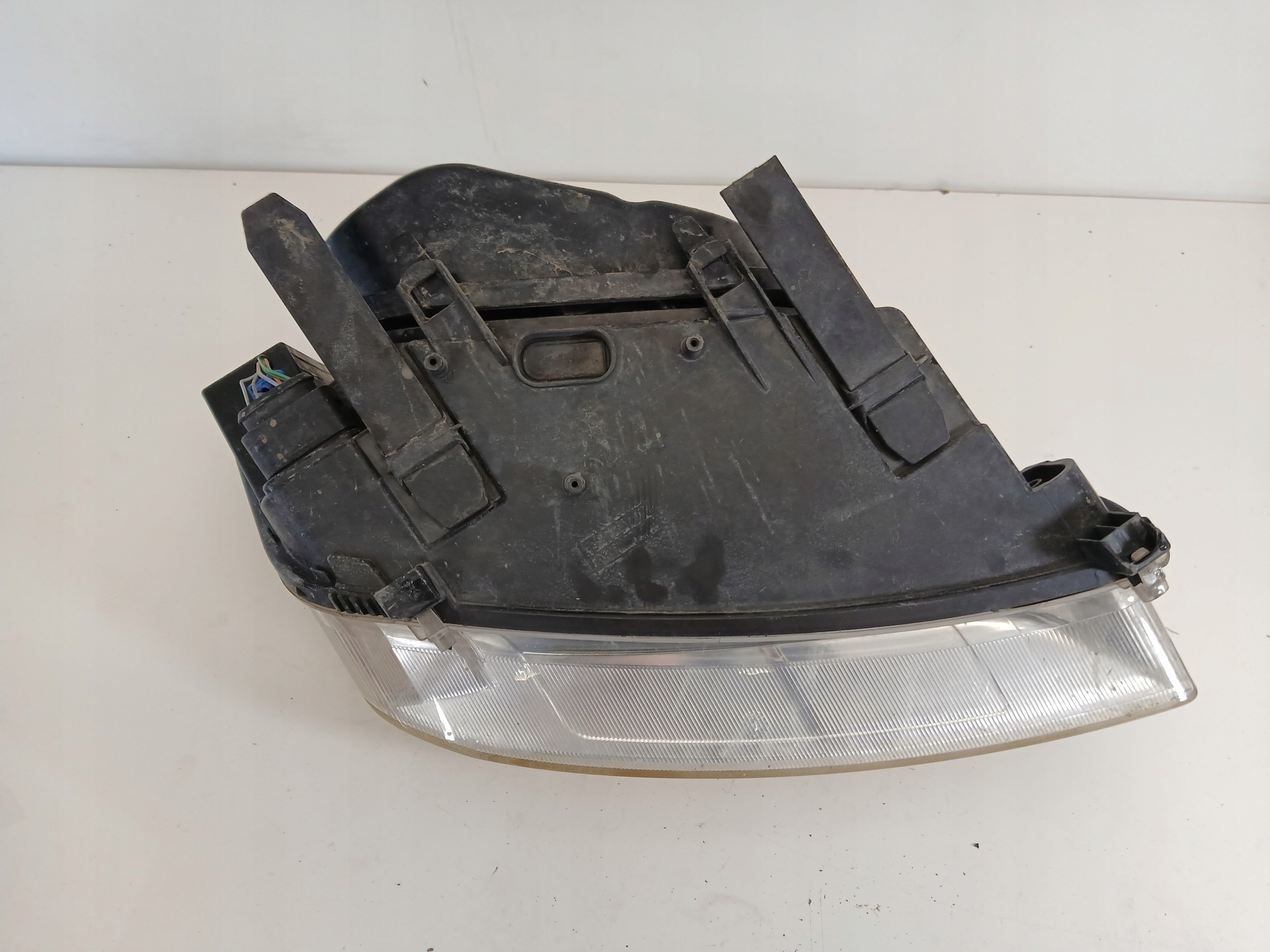 FORD C MAX MK1 light left front LADNA