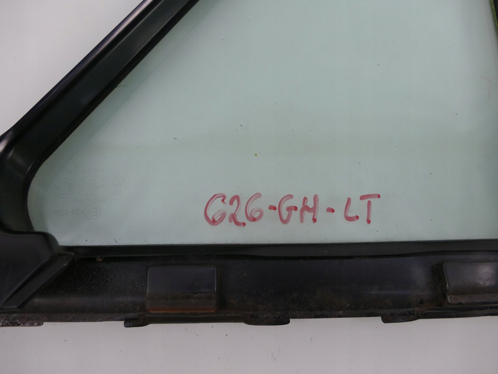 MAZDA 626 GF V sedan window door MALA left rear part
