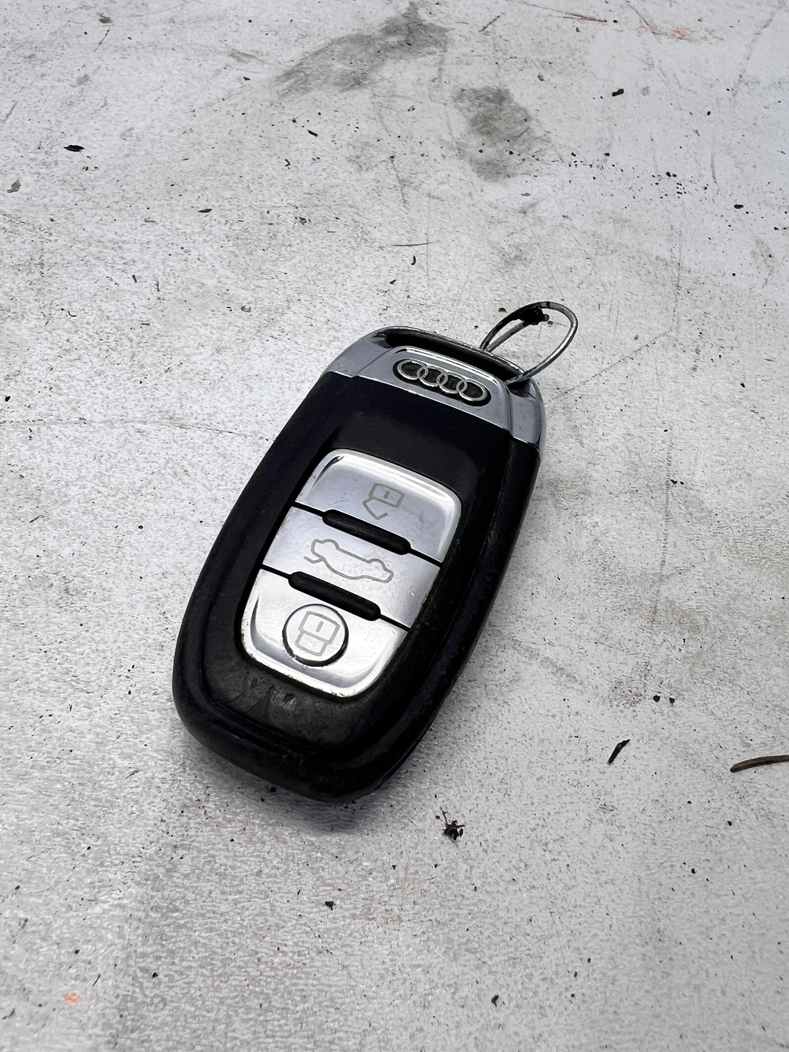 key PILOT AUDI A4 B8 A5 8T Q5 8R 8T0959754D 1/26