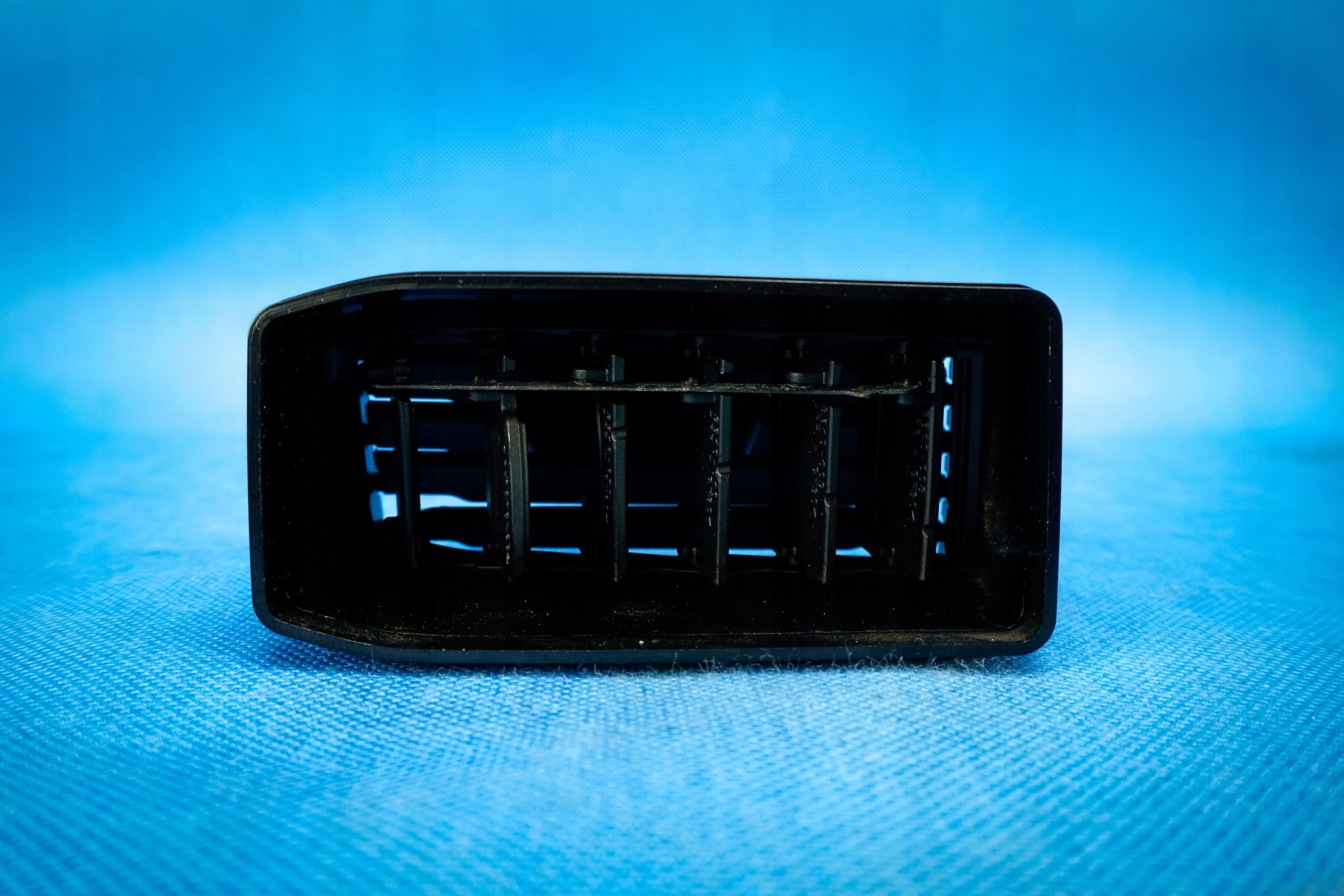 grid air conditioning devices air VW Caddy 2K5 2K5819247C