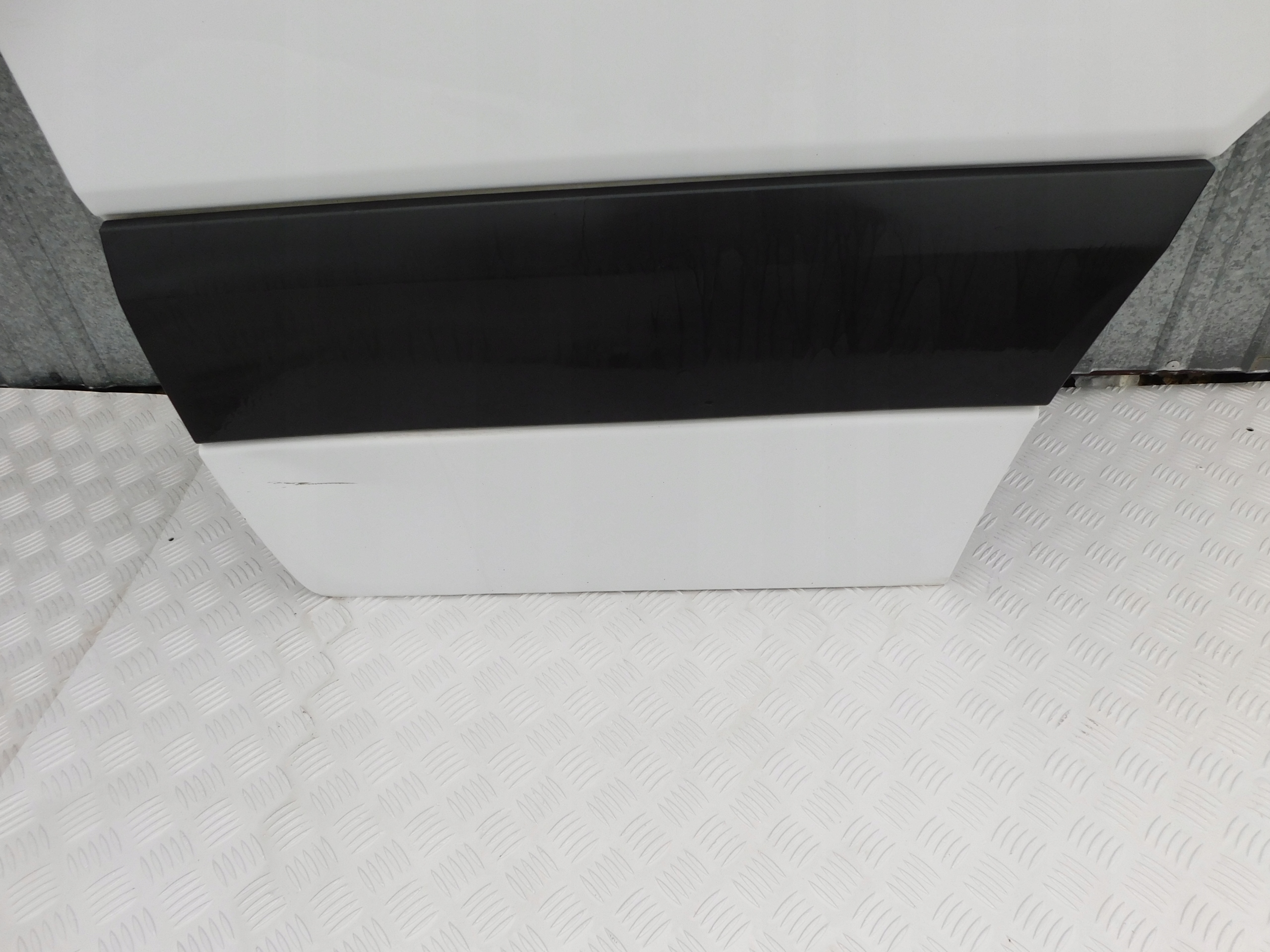 door right front of the passenger Sprinter W906 VW Crafter without RDZY B. nice