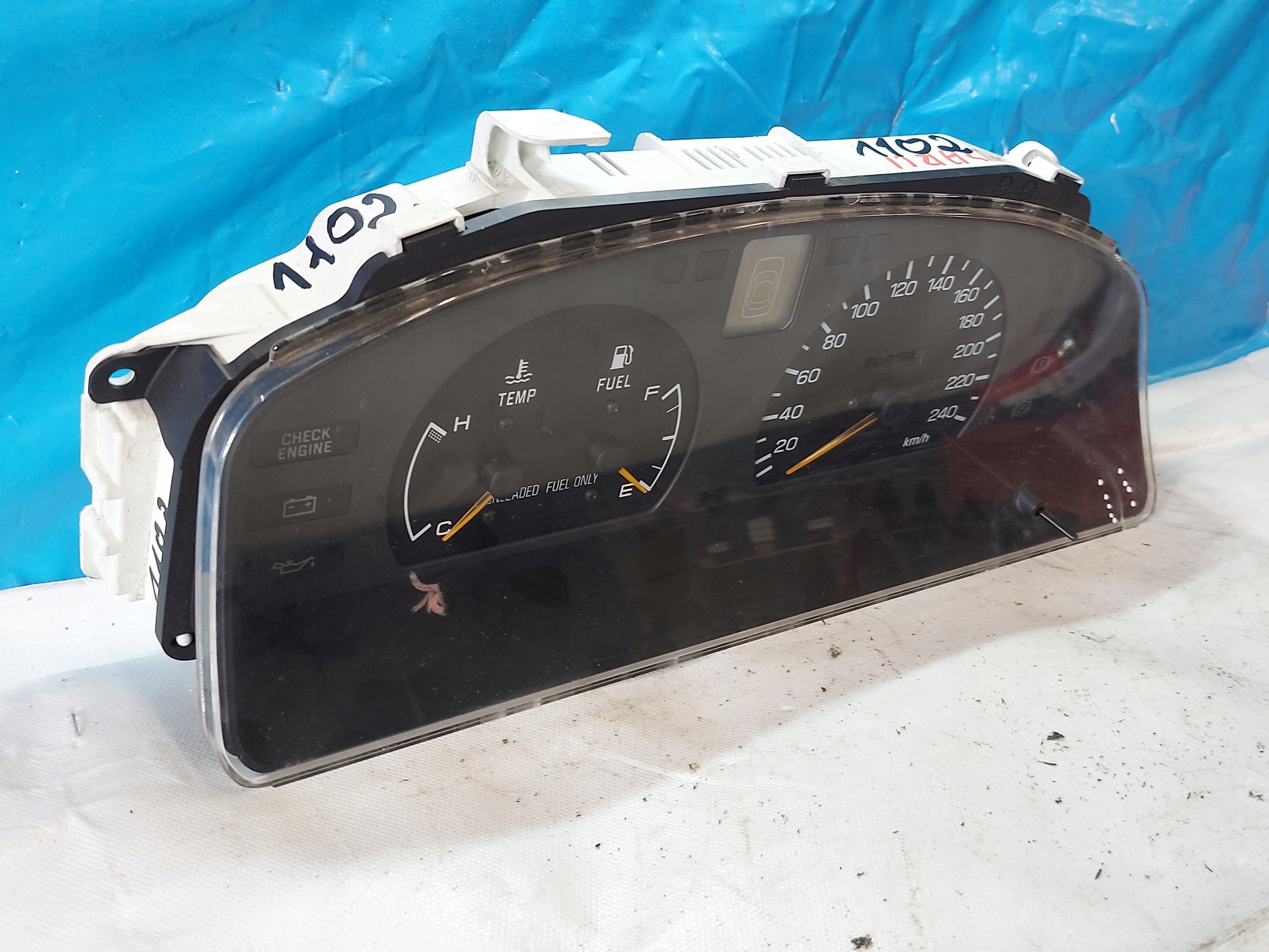 dials clock SUBARU LEGACY 85014AA520