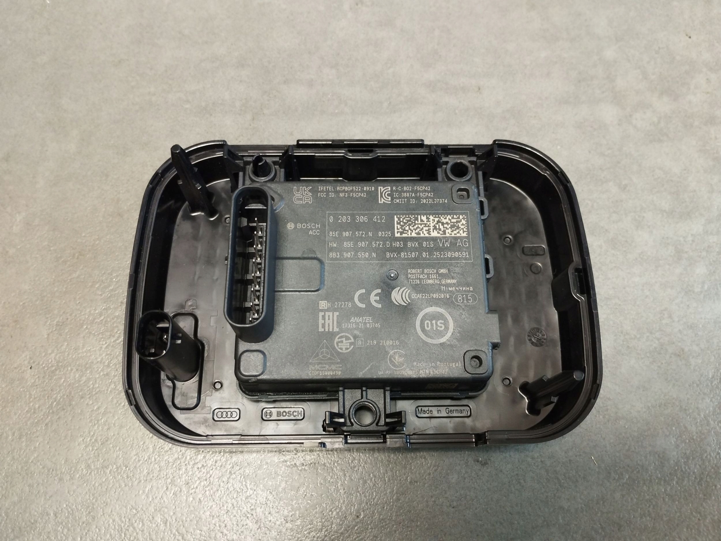 Audi A5 B10 RADAR Sensor ACC 85E907572N