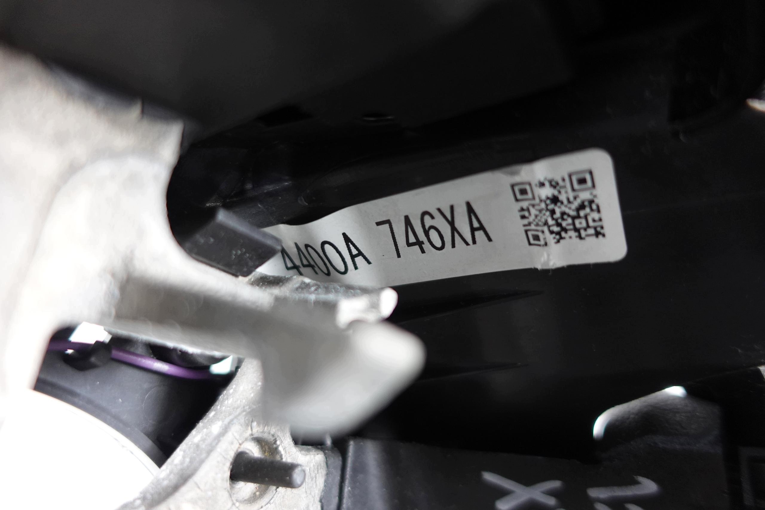 kormány bőr bőr MITSUBISHI ASX LIFT 12-15 FL 2012-2015 4400A746XA