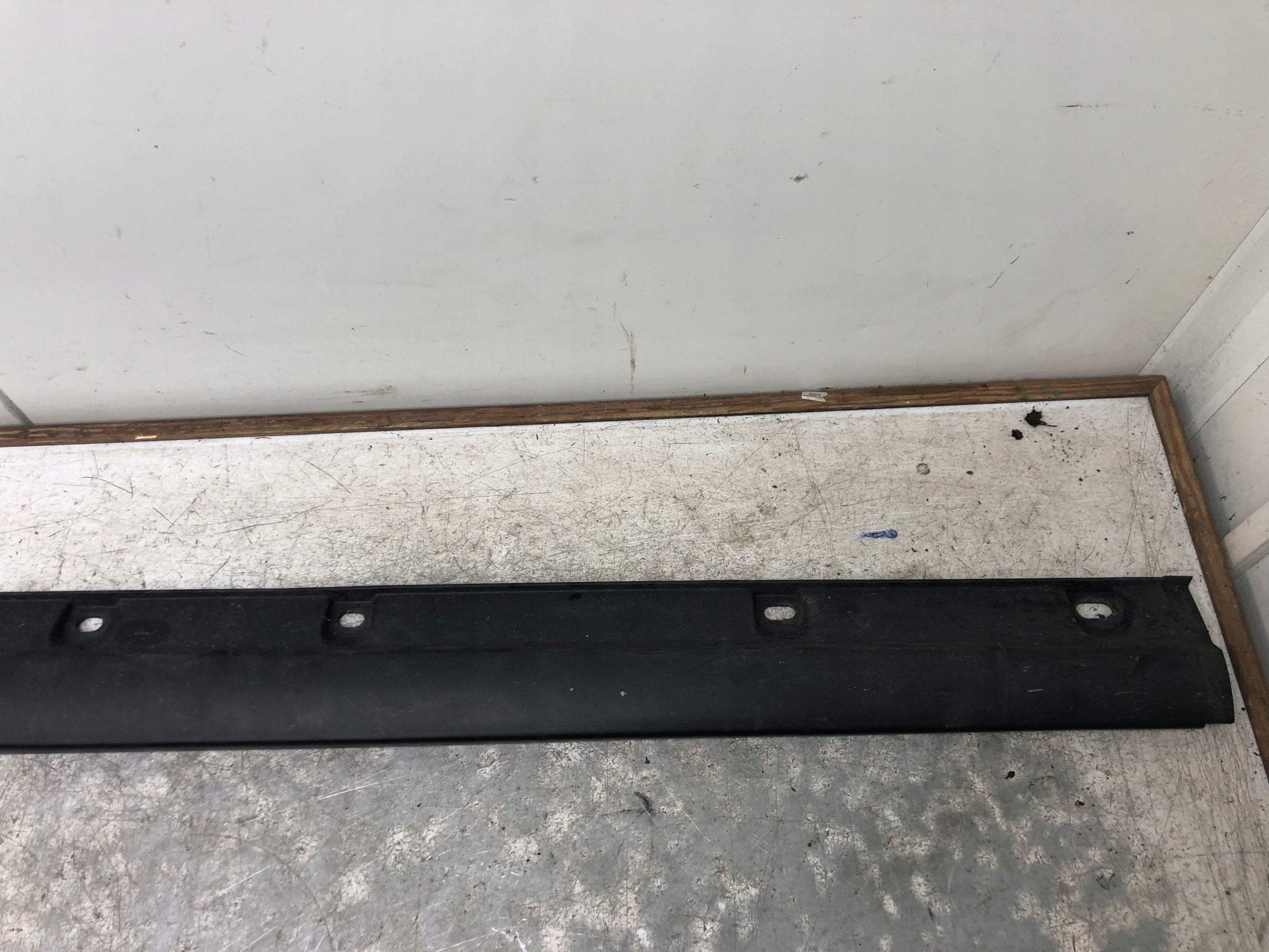 moulding threshold left SMART FORFOUR 454 A4547540305