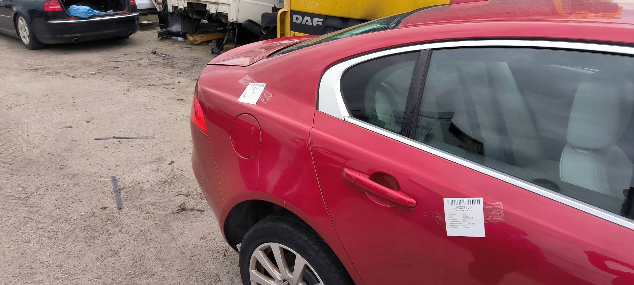 LONGHERONE parafango Destra posteriore JAGUAR XE X760 2.0 D