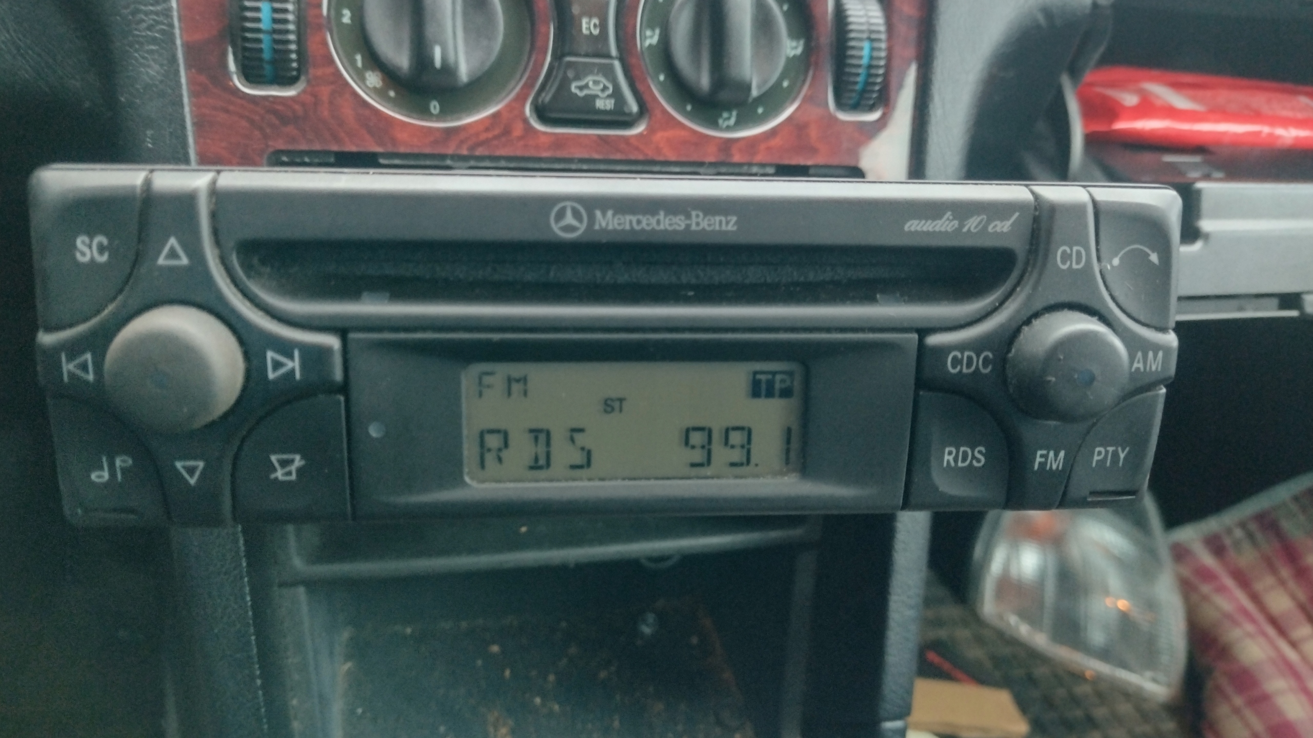 РАДІО MERCEDES AUDIO 10CD