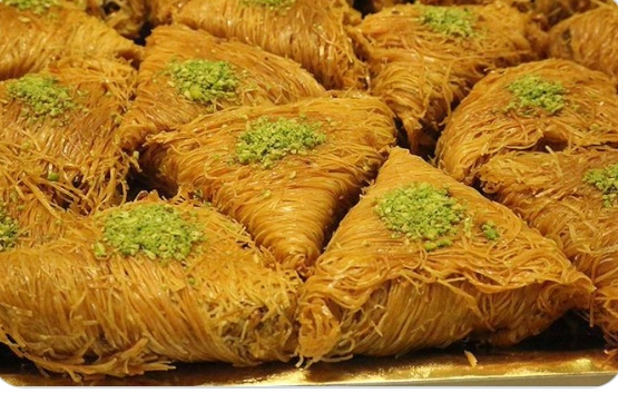 Levně Baklava kadayef 24 ks, celý plech Kadaief Kadayif 2500 g