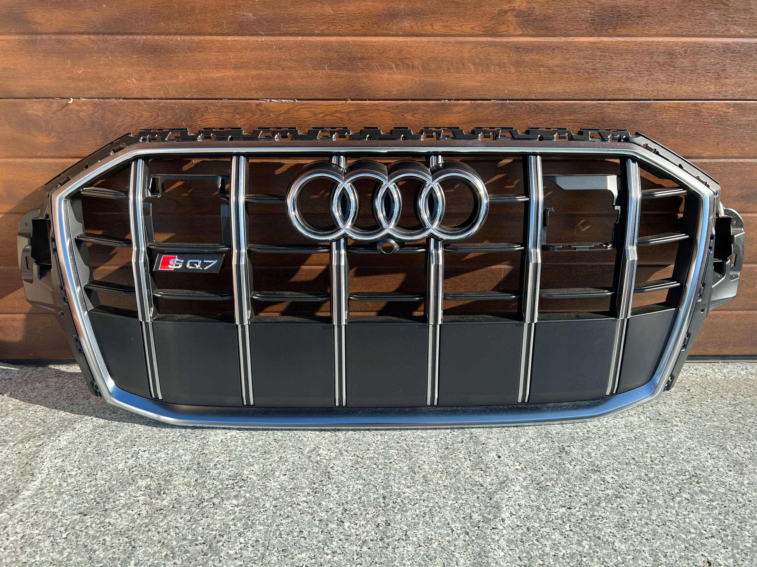 GRILL AUDI SQ7 Q7 4M0 LIFT ATRAPA NOWA ORYG