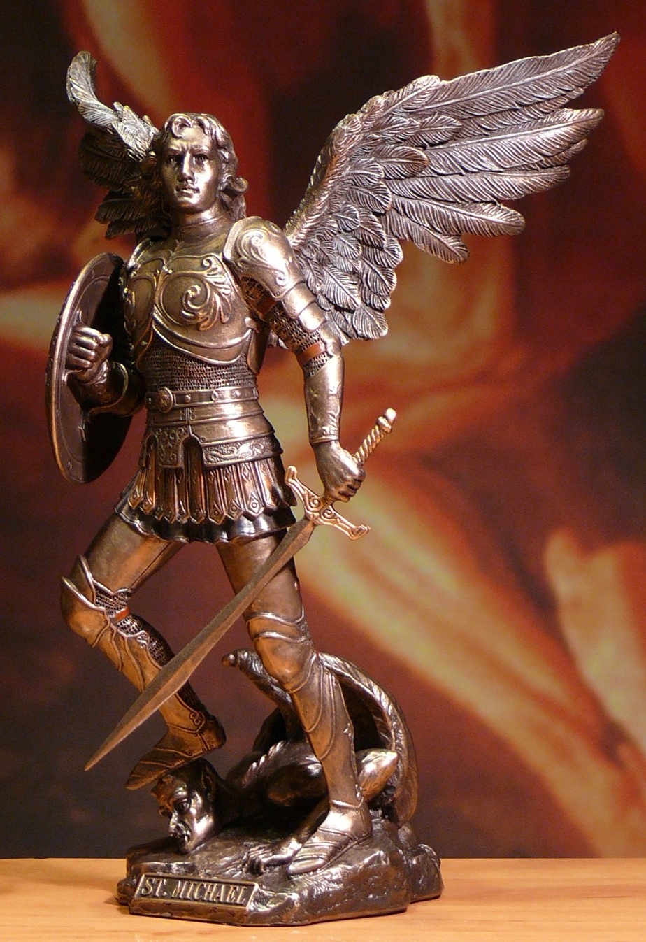 FIGURKA święty MICHAŁ Anioł na PREZENT Veronese Wysokość produktu 32 cm