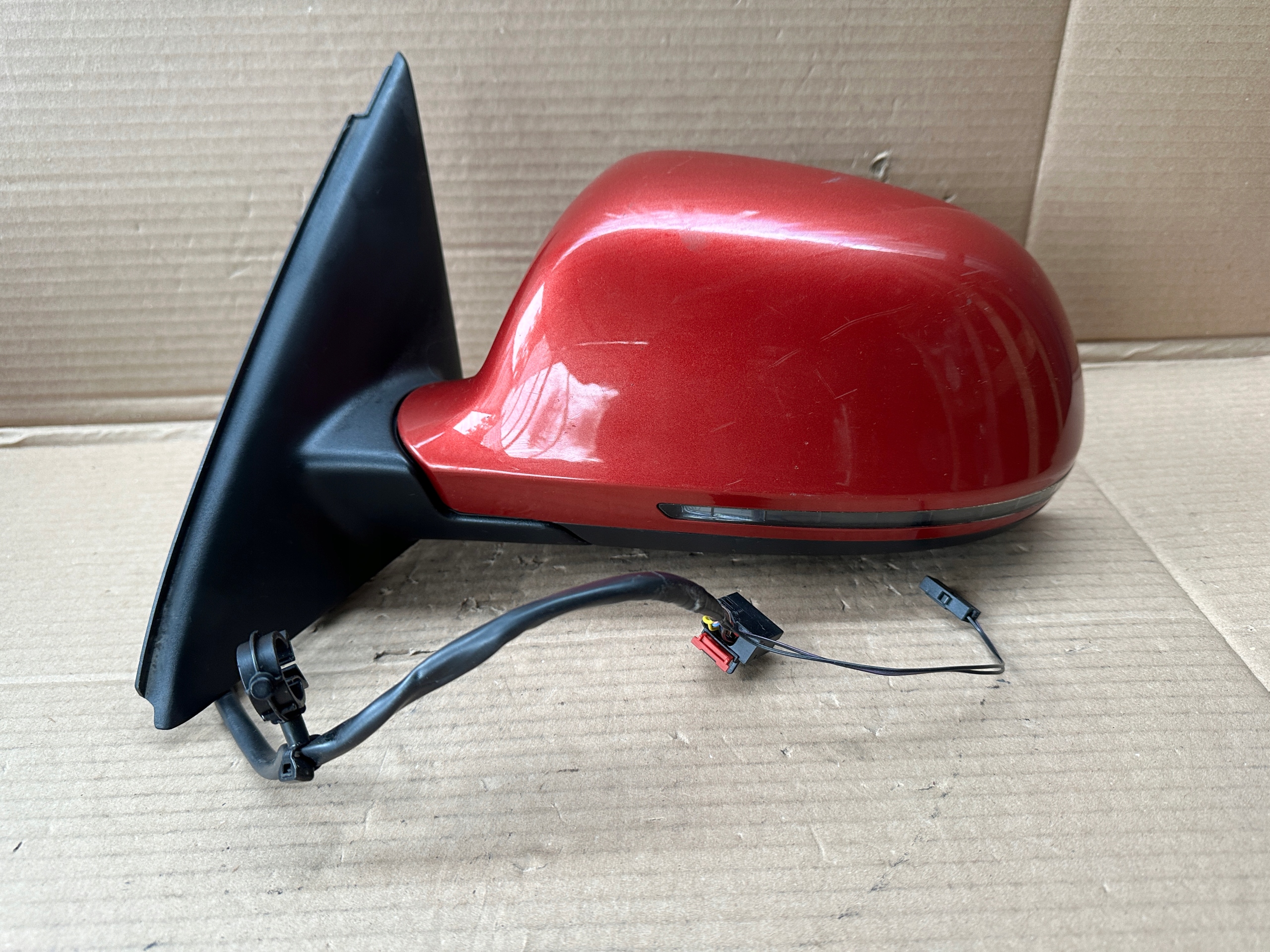 Дзеркало Audi Q3 зліва 12 піни-контакти 10+2