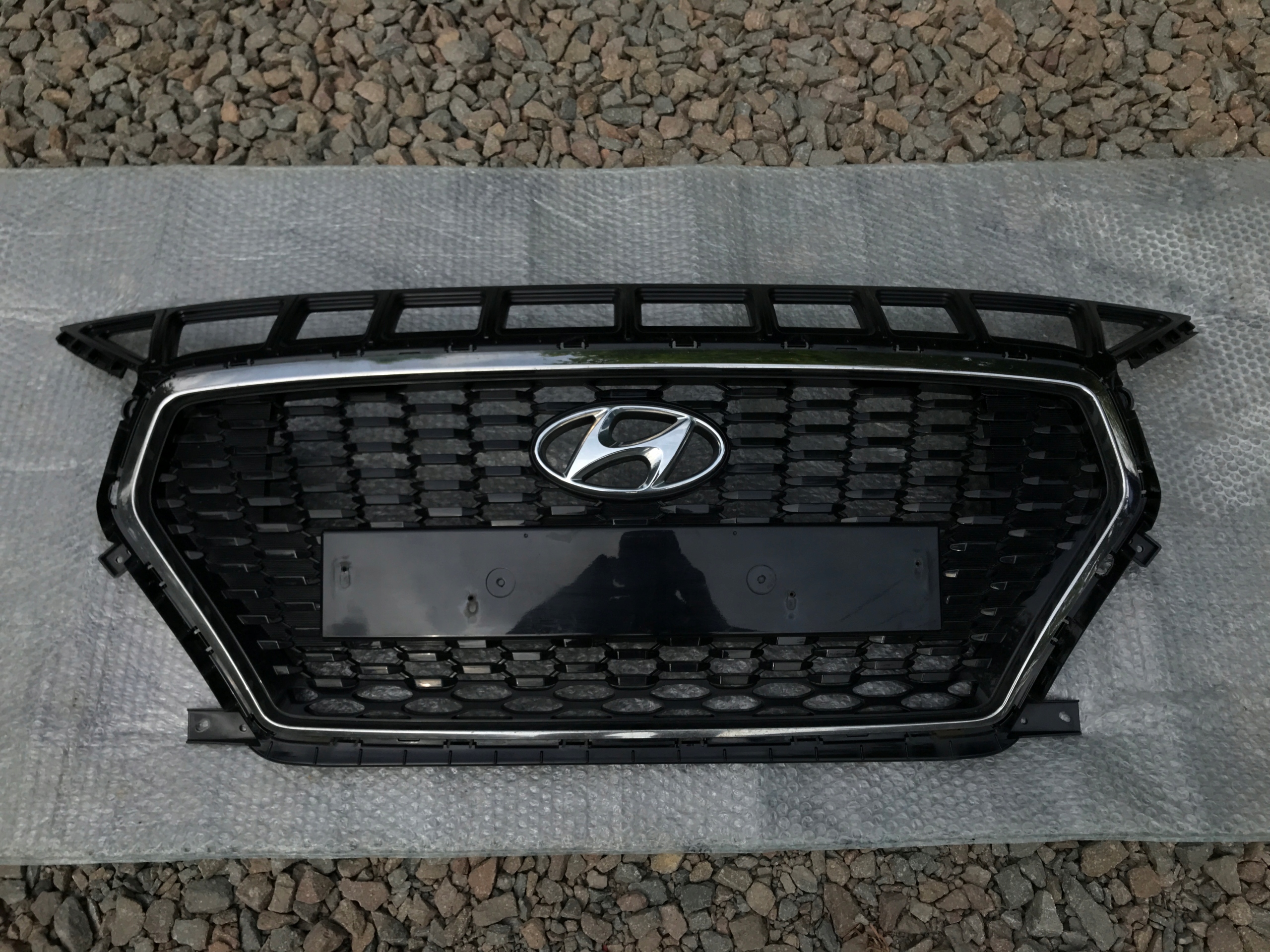 HYUNDAI I30 III ATRAPA GRILL PRZÓD PRZEDNI POŁYSK 2017-2020 HYUNDAI I30 ...