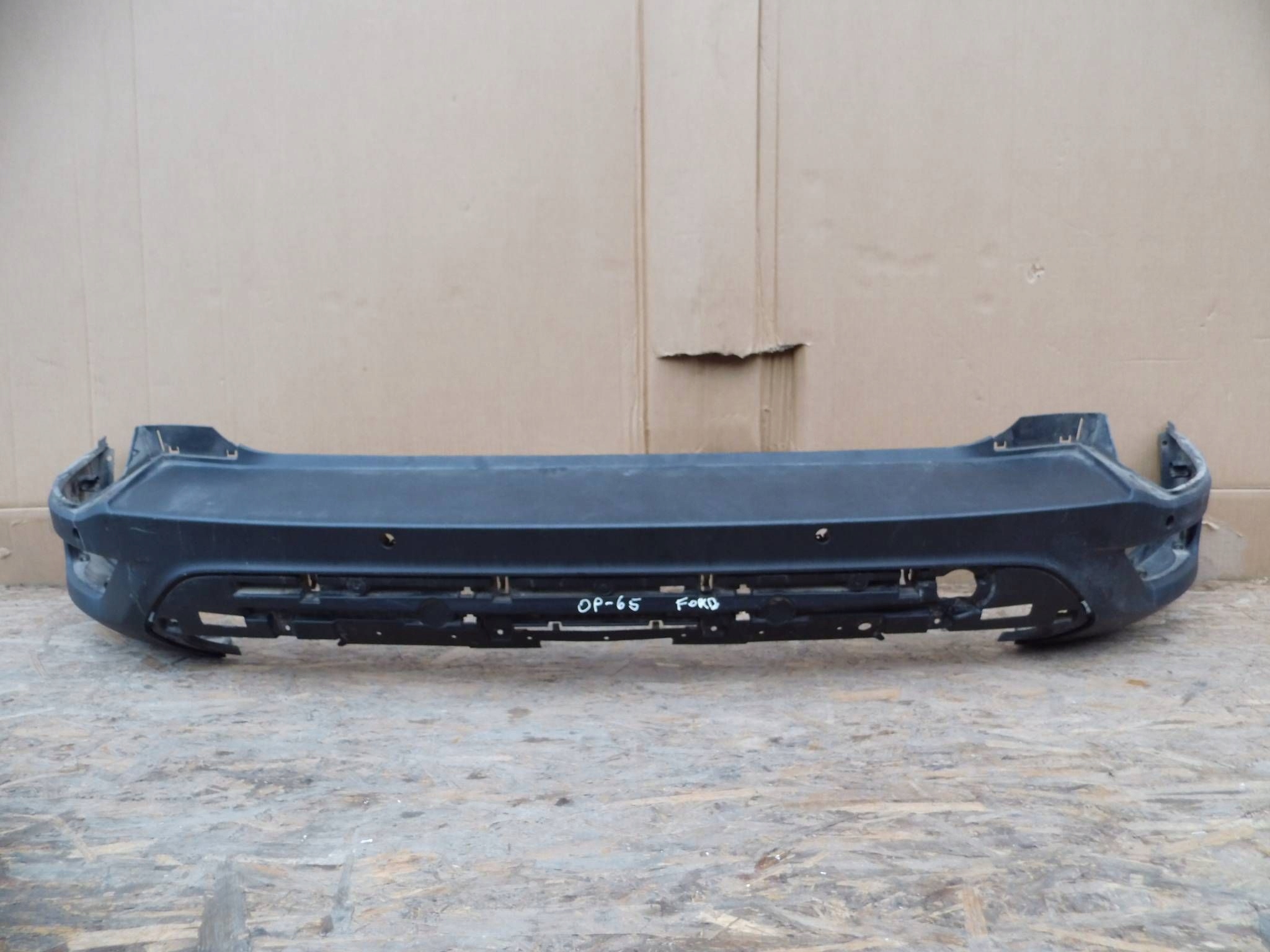 Ford Kuga II MK2 2016-2019 LIFT bumper rear rear part