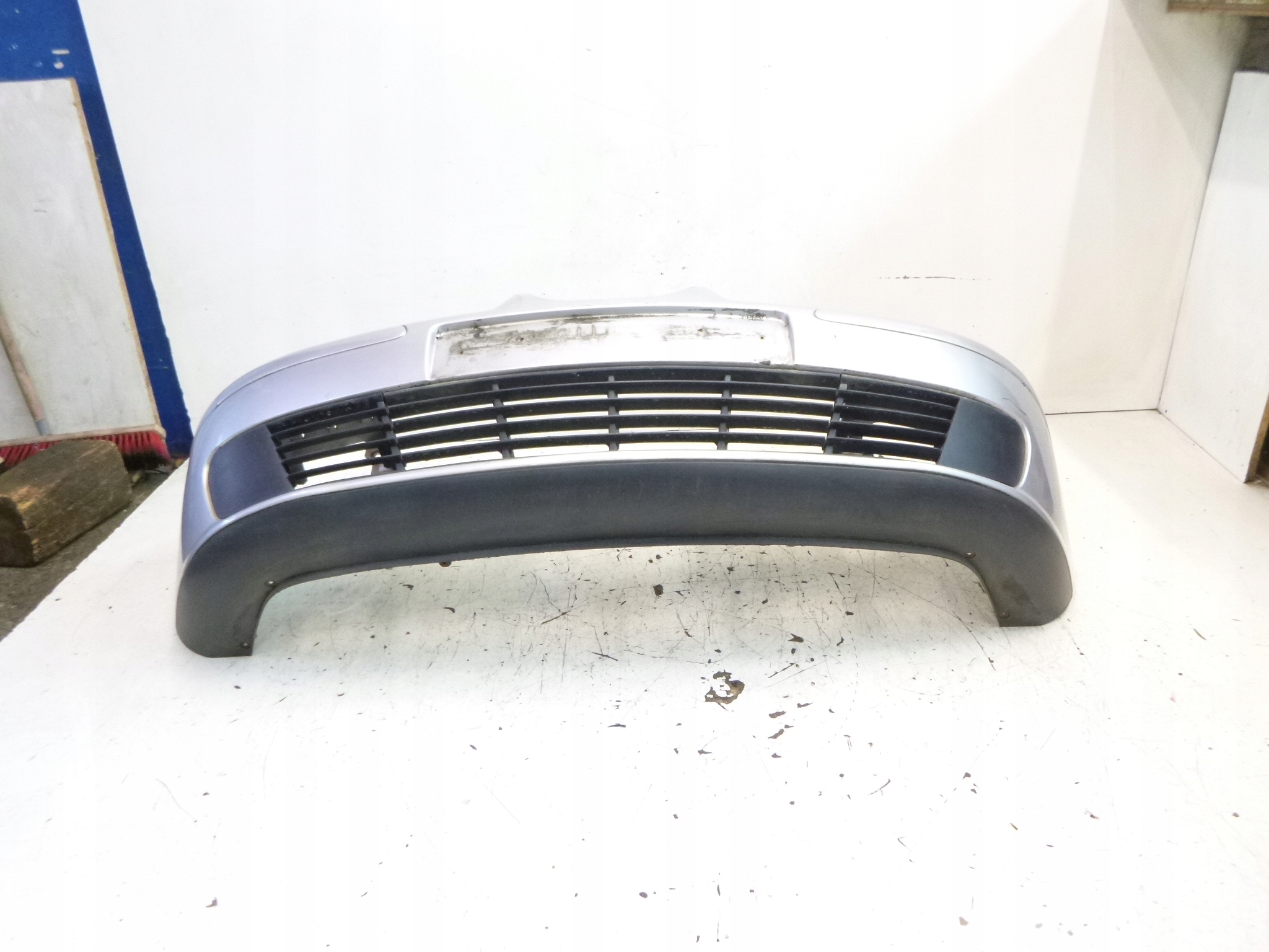 front bumper front Seat Ibiza III LS7N 2003r.