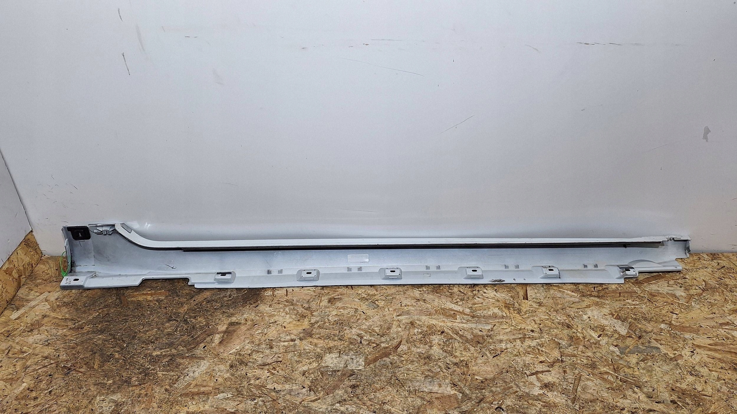 cap threshold moulding threshold left VW ARTEON 17- 3G8853857