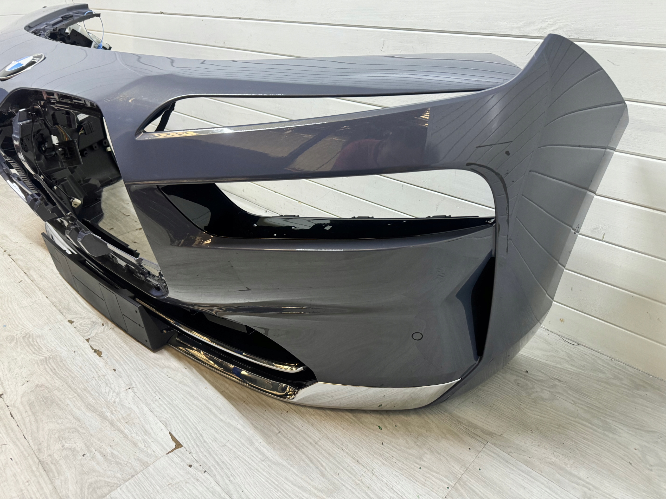 BMW 7 G70 Frontstoßstange vorne komplet CHROM
