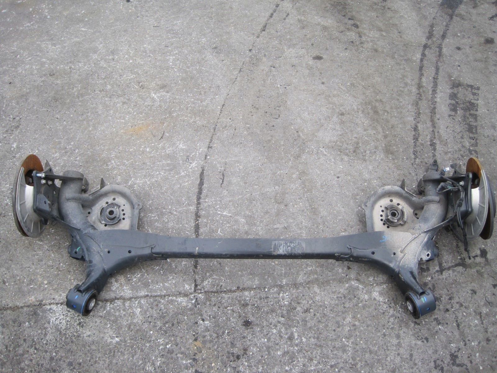 axis rear sususpension FORD KUGA III