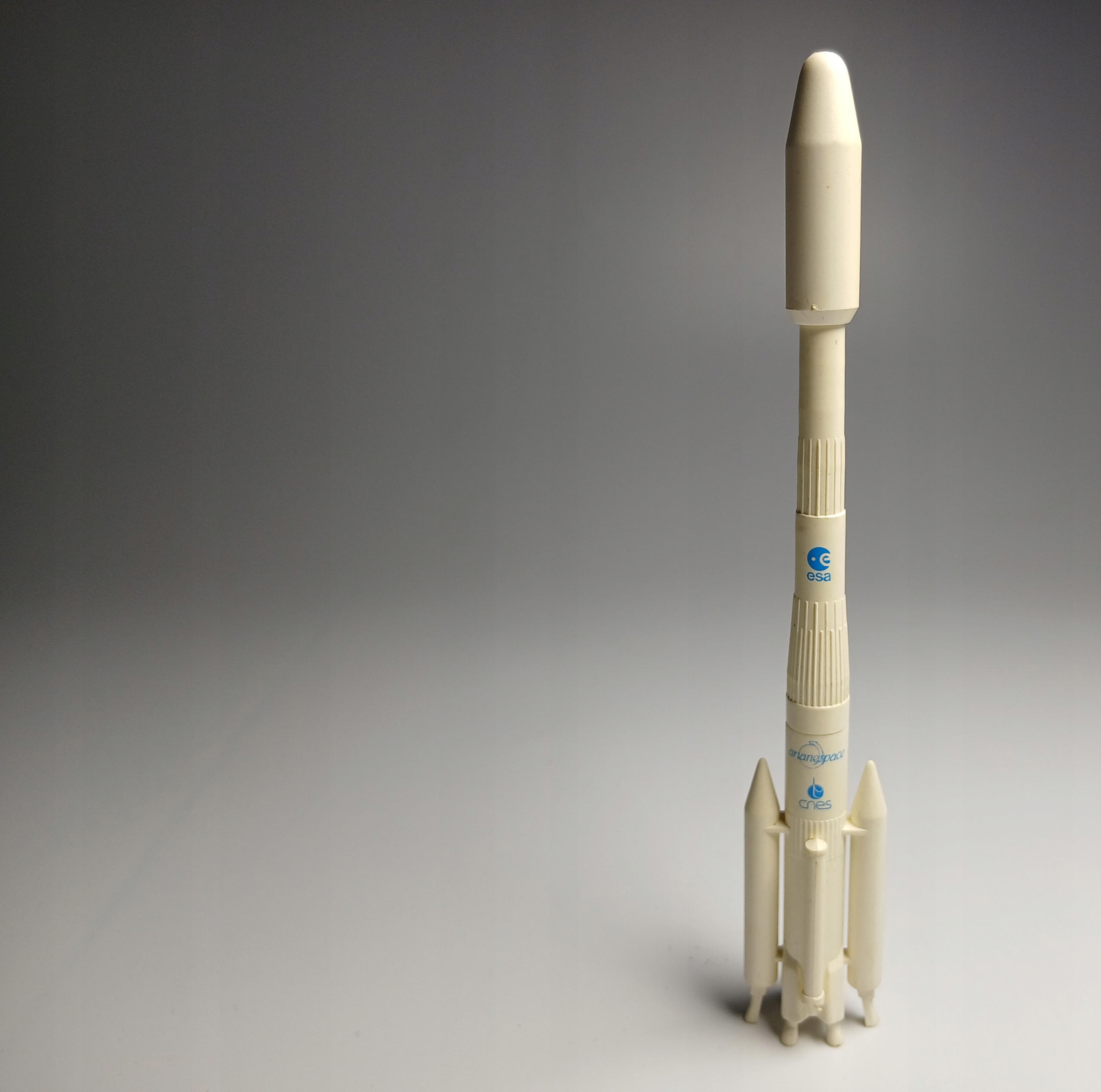 JEDYNY DŁUGOPIS RAKIETA ESA ARANESPACE