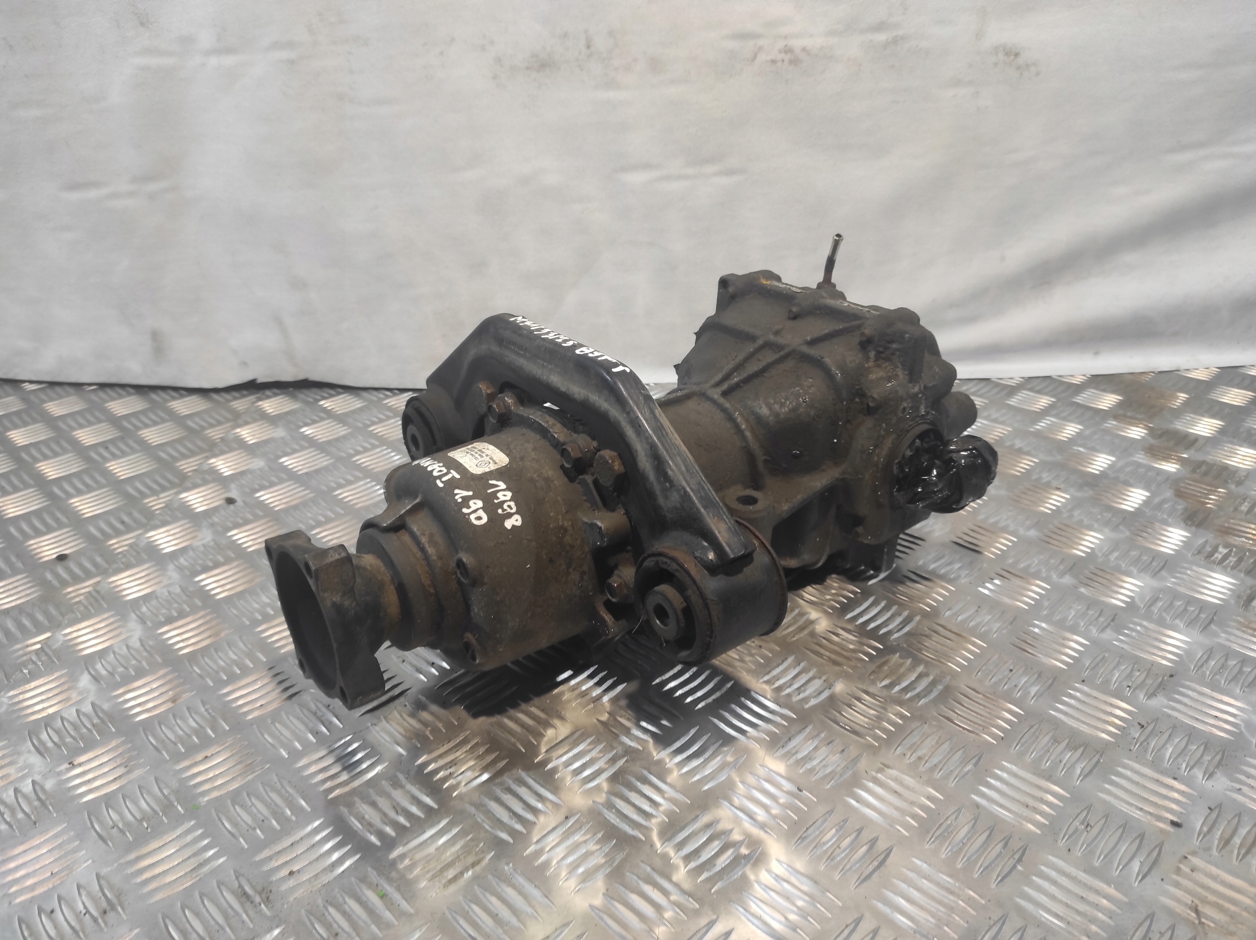 DIFFERENZIALE differenziale differenziale posteriore RENAULT KANGOO e 11.9 D 029159 38300-2A000 DH7