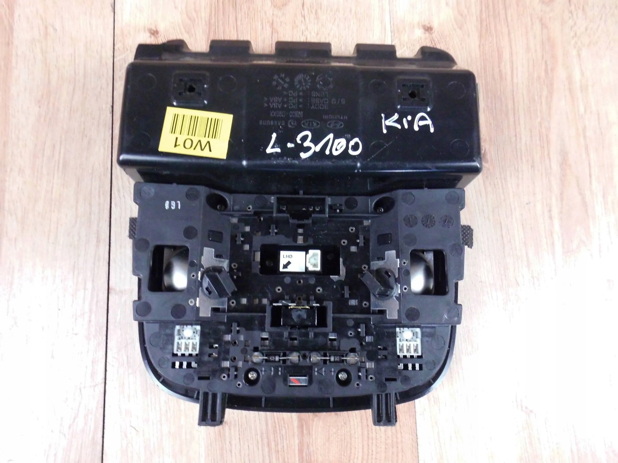KIA NIRO FANALE CIELO INTERNO NERO